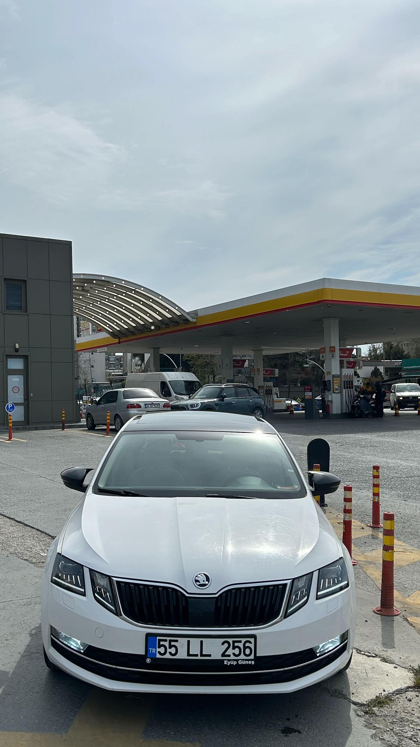 @Ey&uuml;p G&uuml;neş
