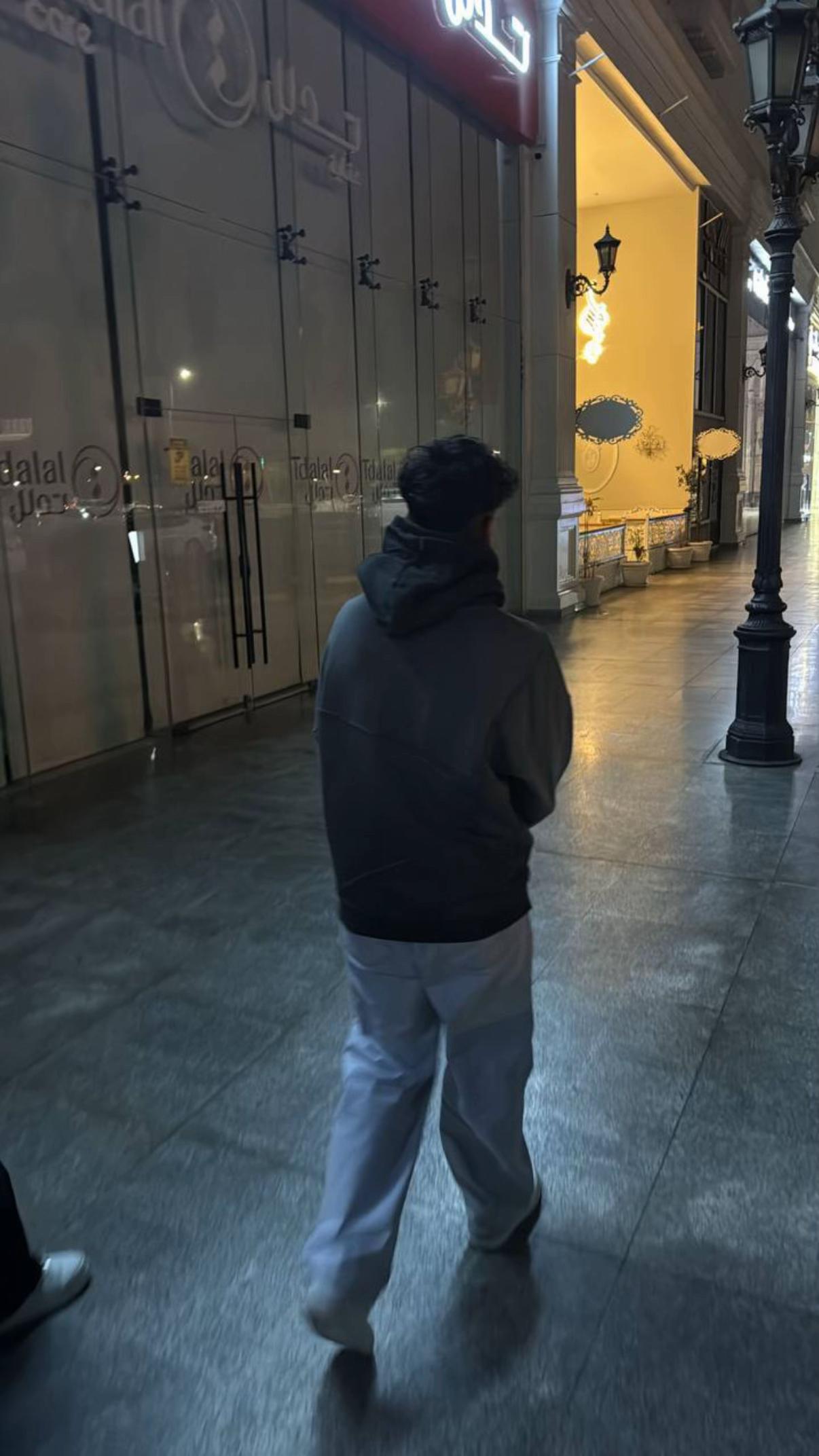 @+966