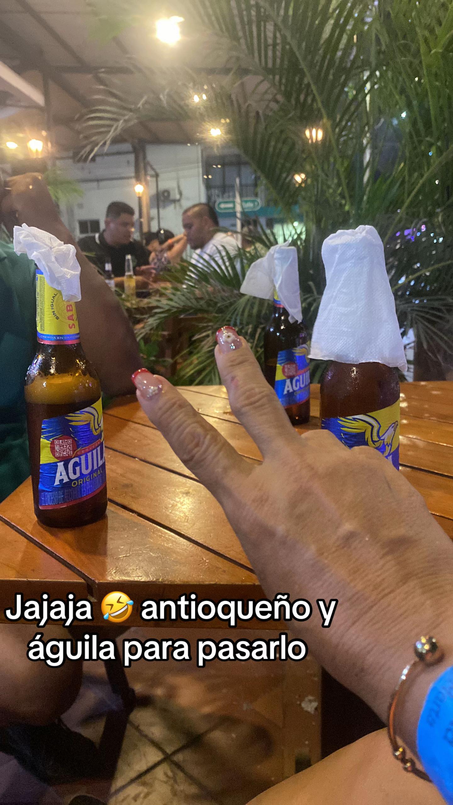 @LuzMovilla