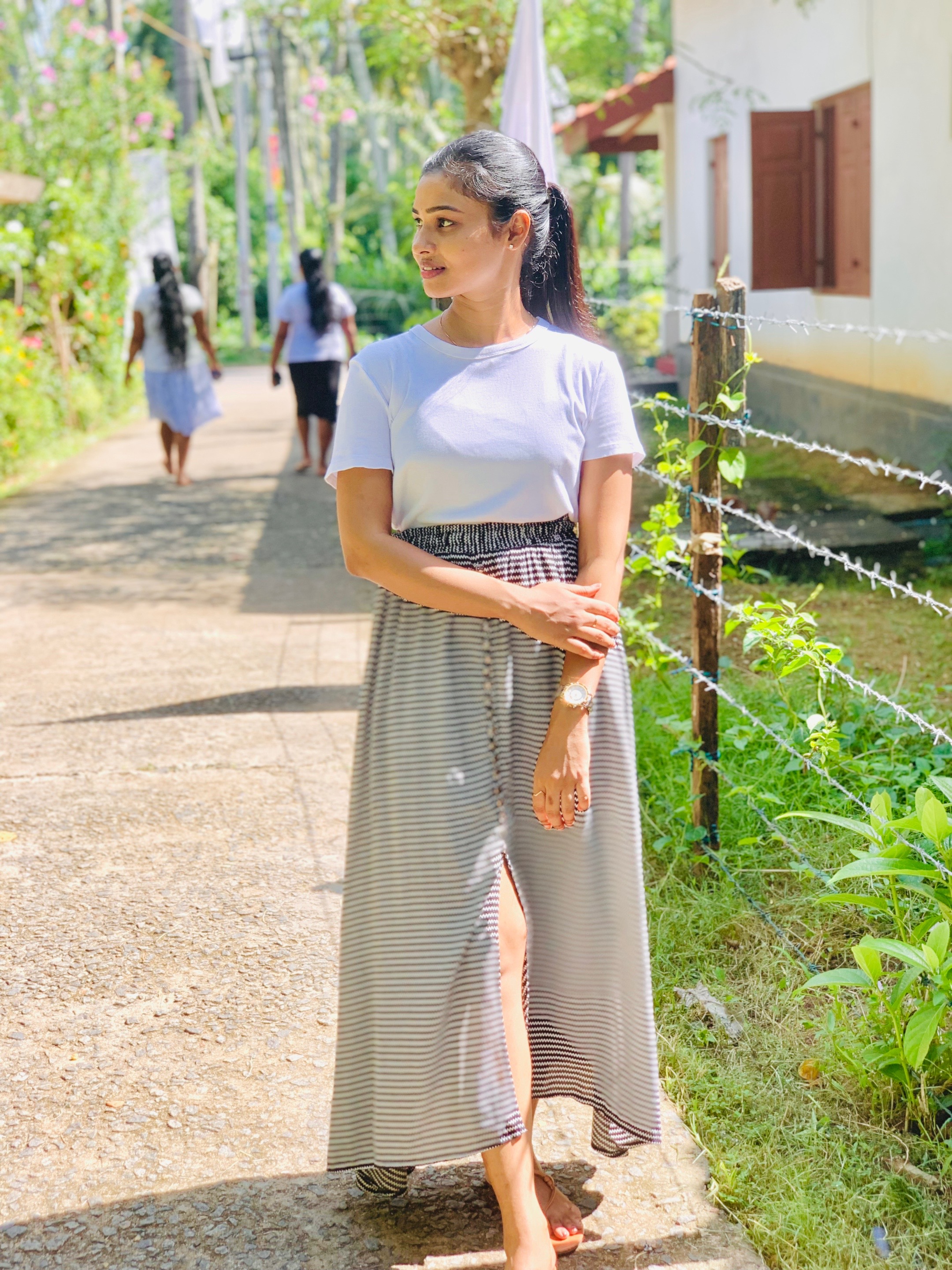 @𝗥𝗮𝘃𝗲𝗲𝘀𝗵𝗮 🦋