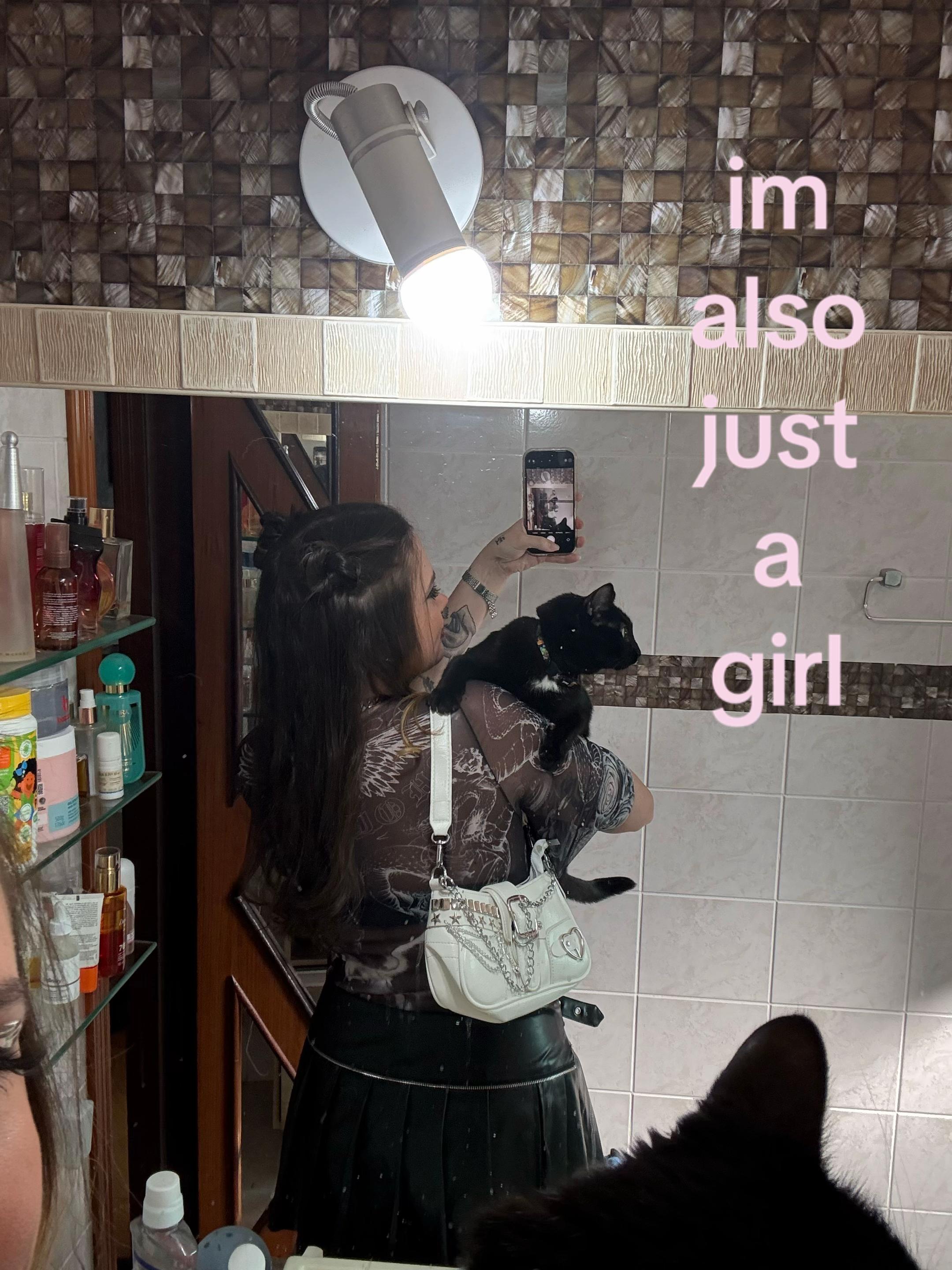 @Marcela Antunes