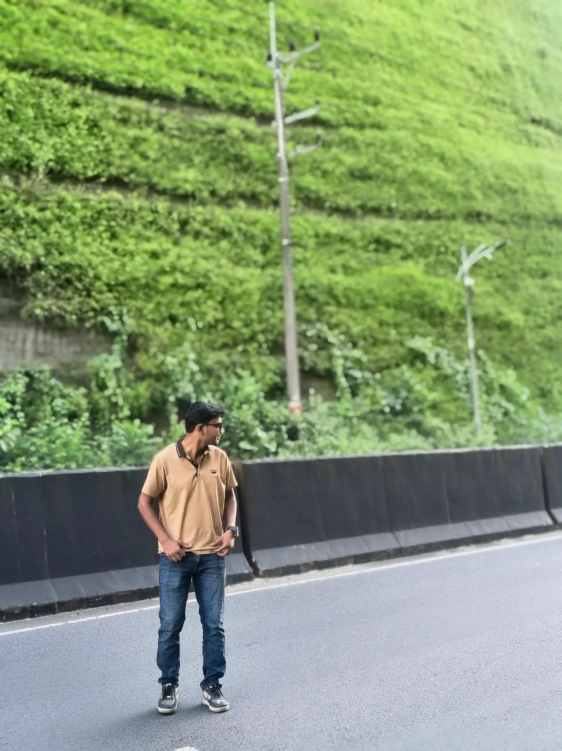 @M🏍️