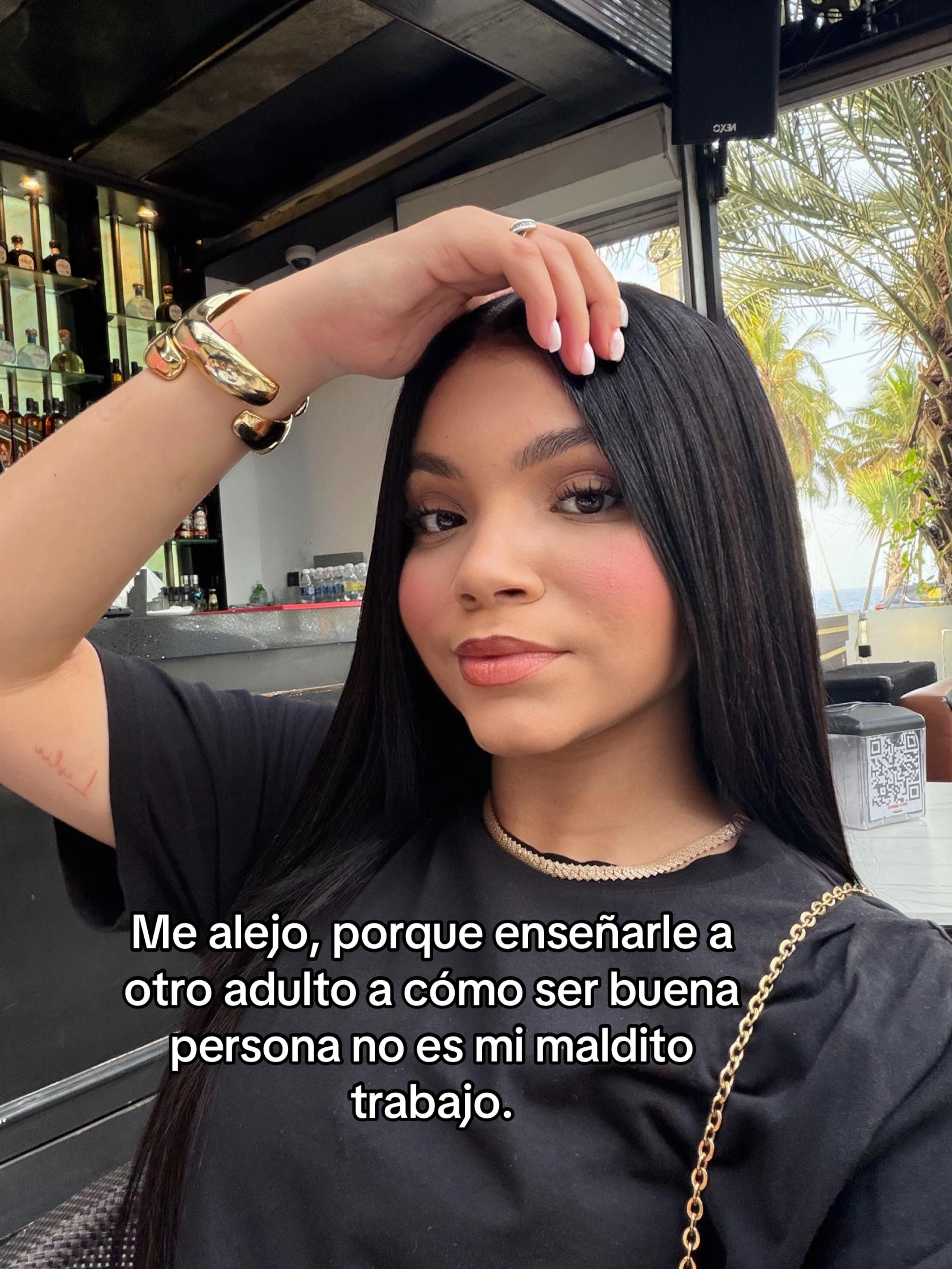 @Esmeraldita🍇🍎💰