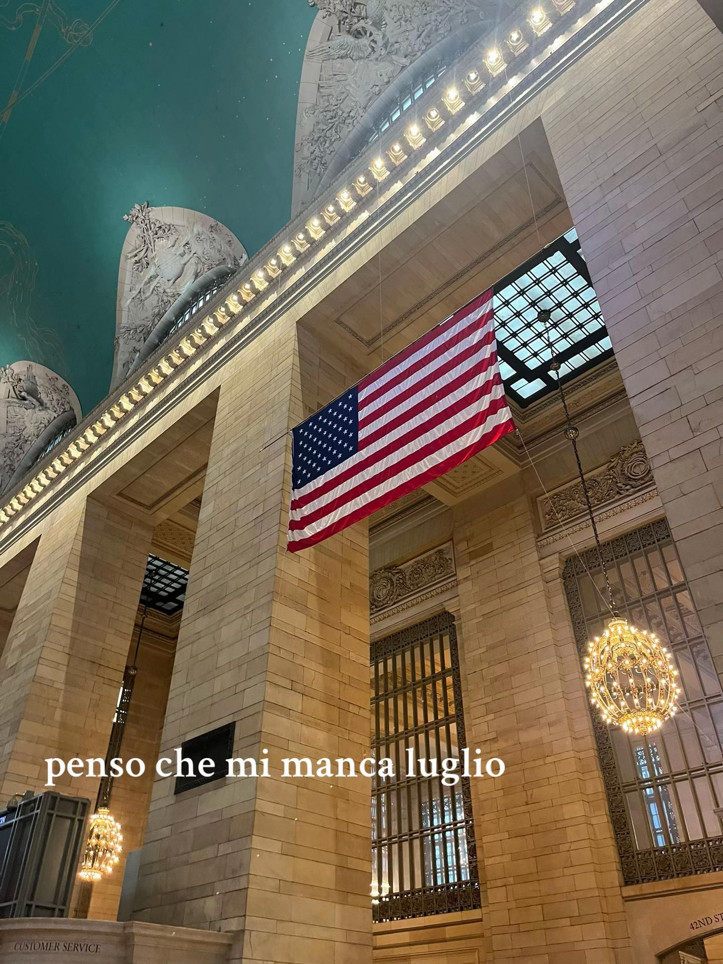 @𝐌