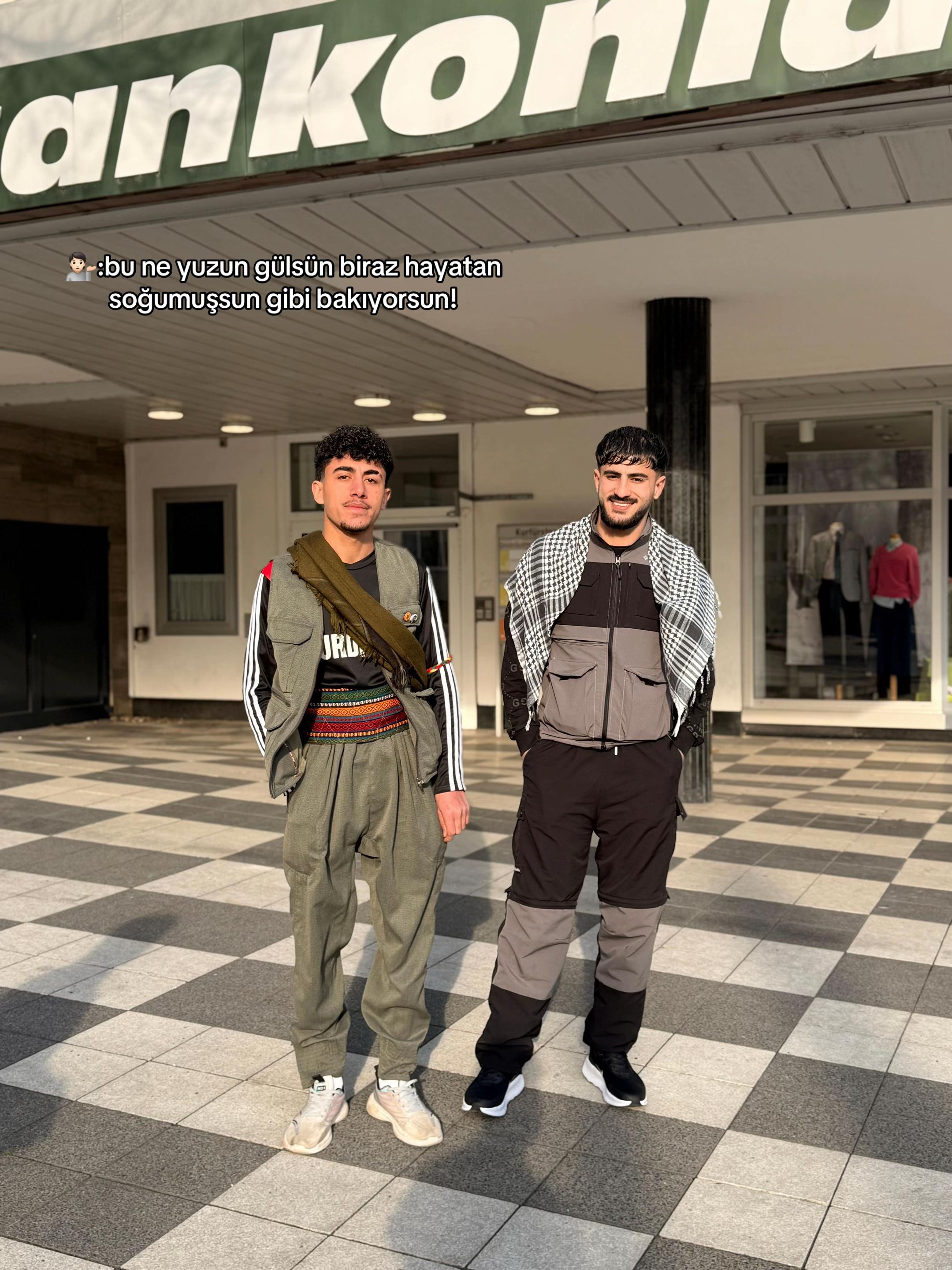 @𝑨𝑯𝑴𝑬𝑻