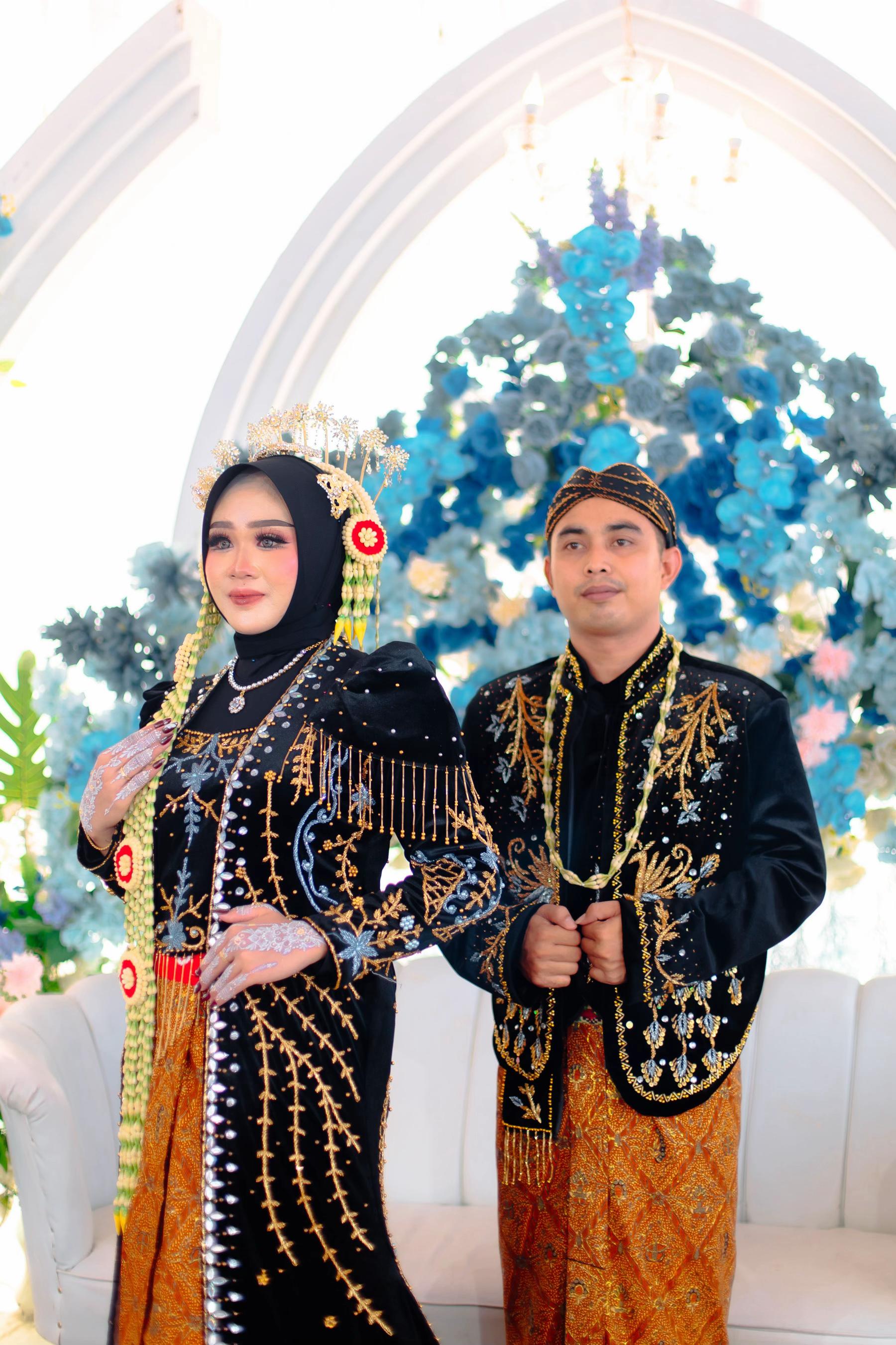 @ALYA MAKEUP