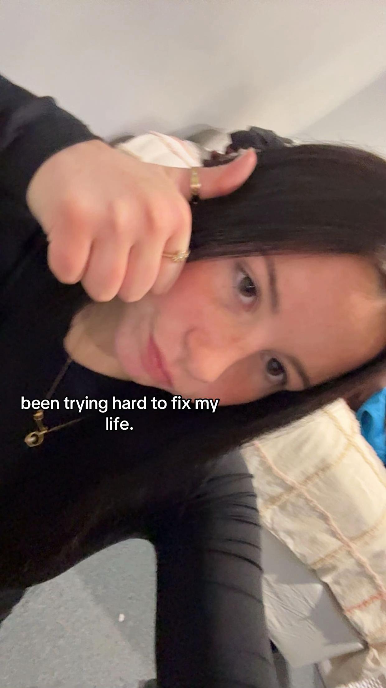 @👺