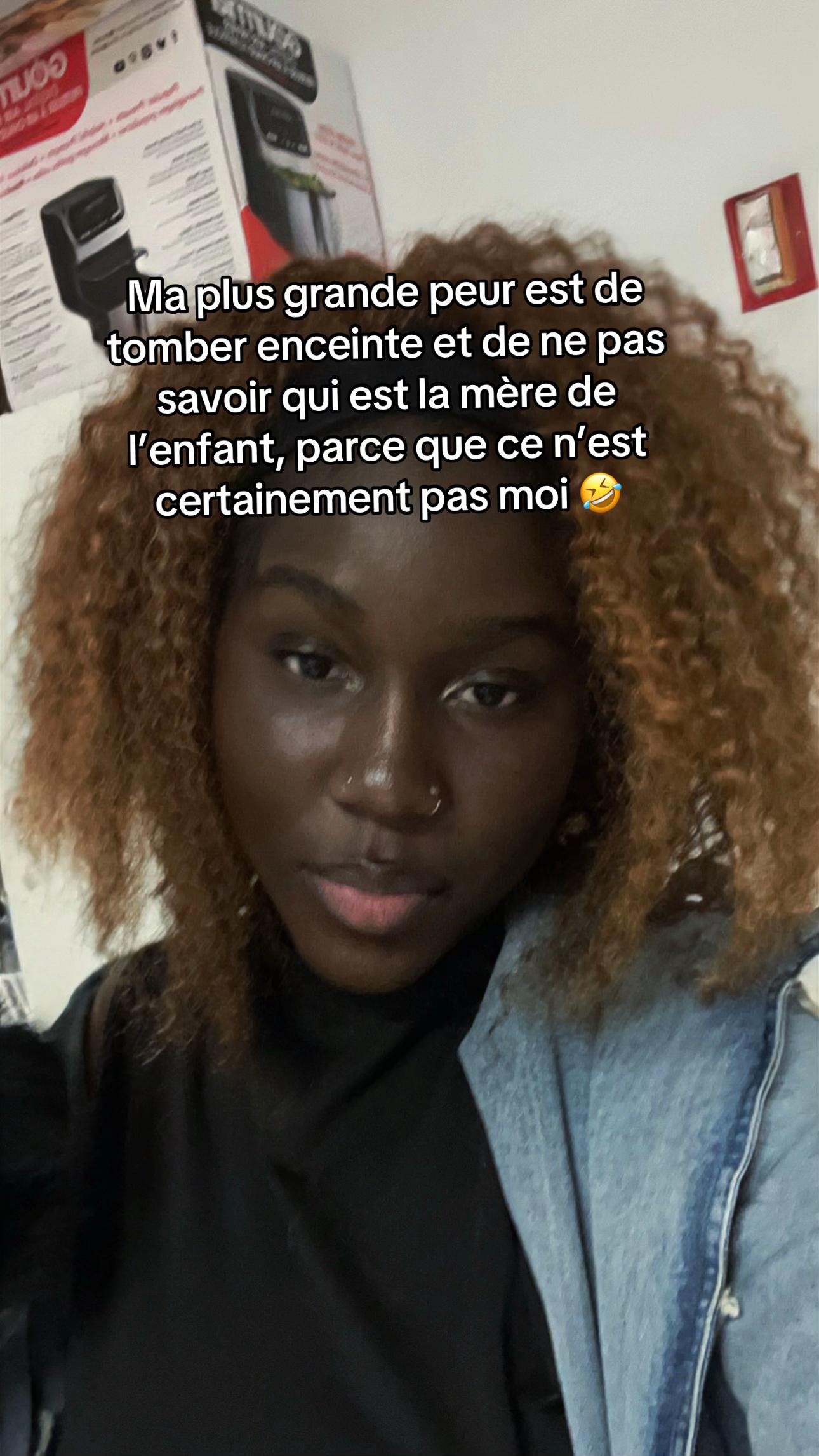 @CHLOÉEE 💕🇨🇲