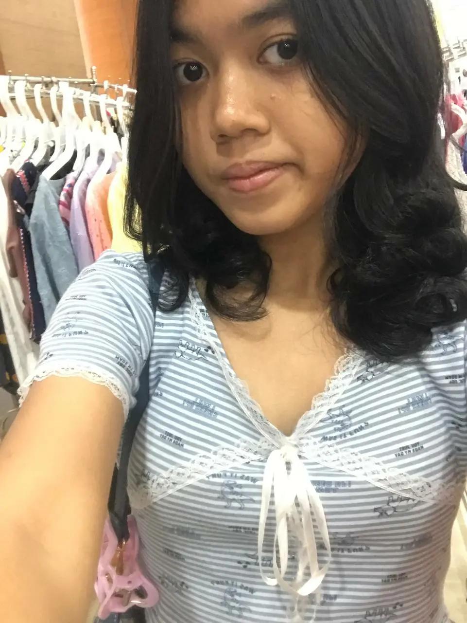 @သွန်းသွန်း🎀