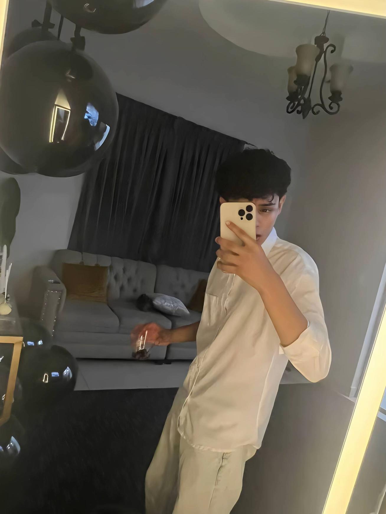 @Alessandro🕷️