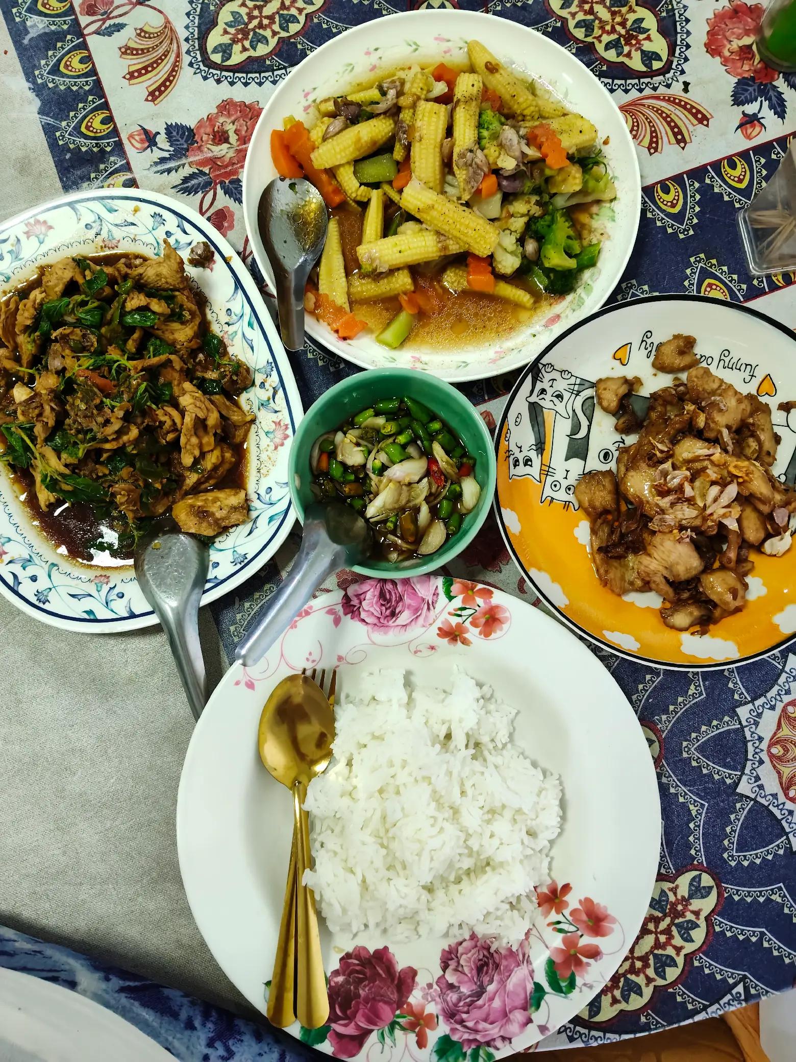 @ลูกพระยานาหมึ่น นะจ๊ะบอกให้🐉