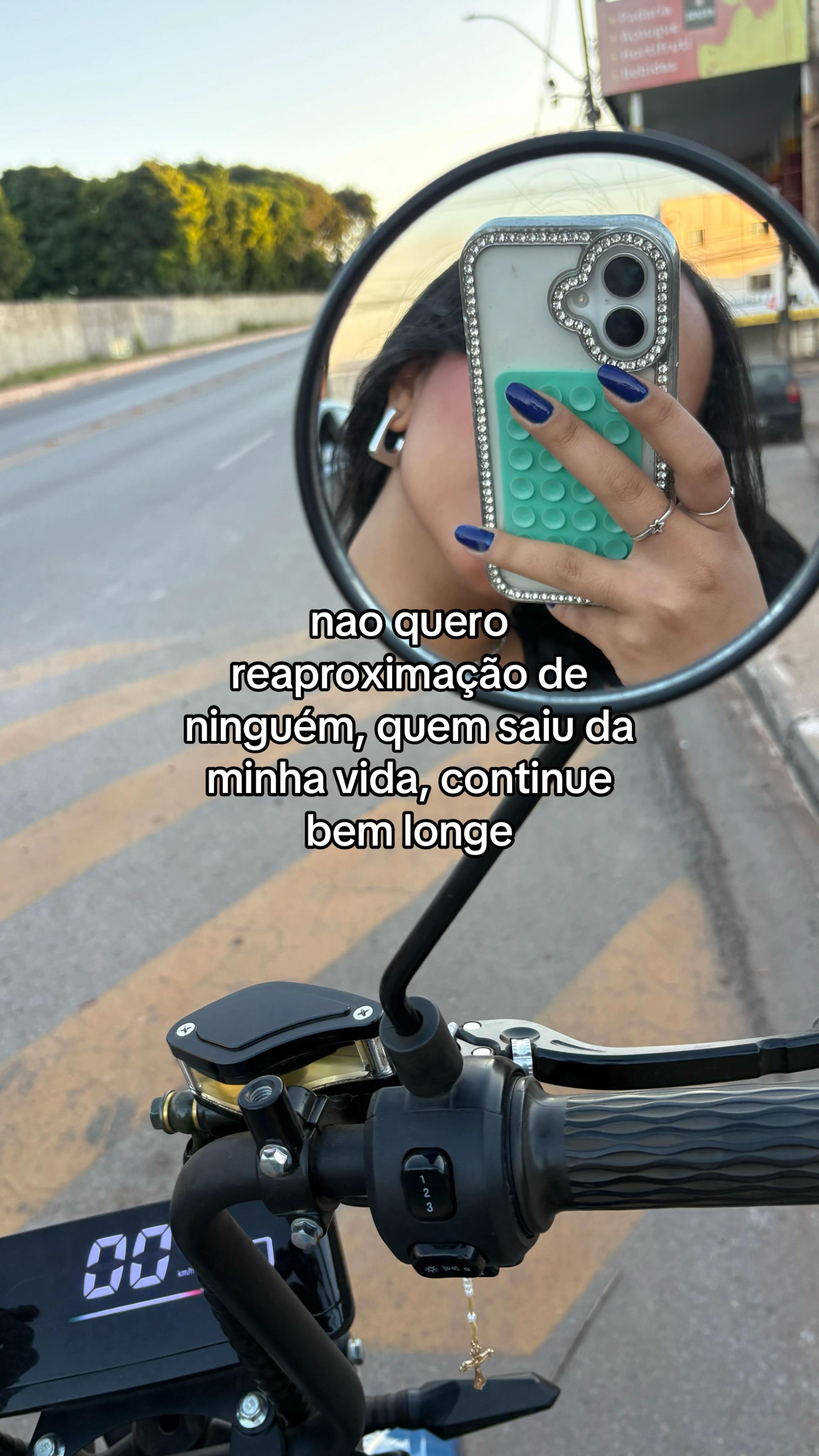 @Leal