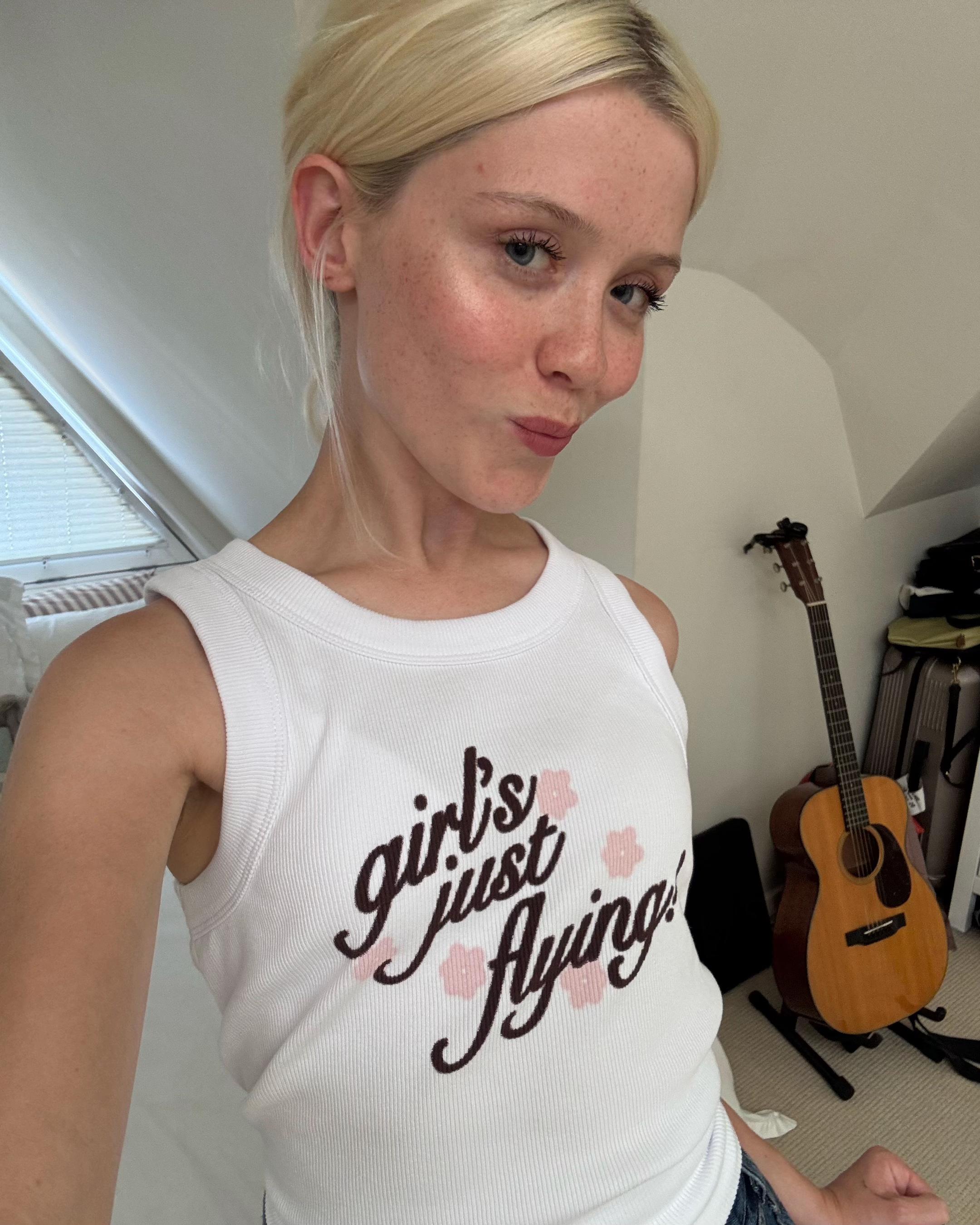 @Maisie Peters HQ