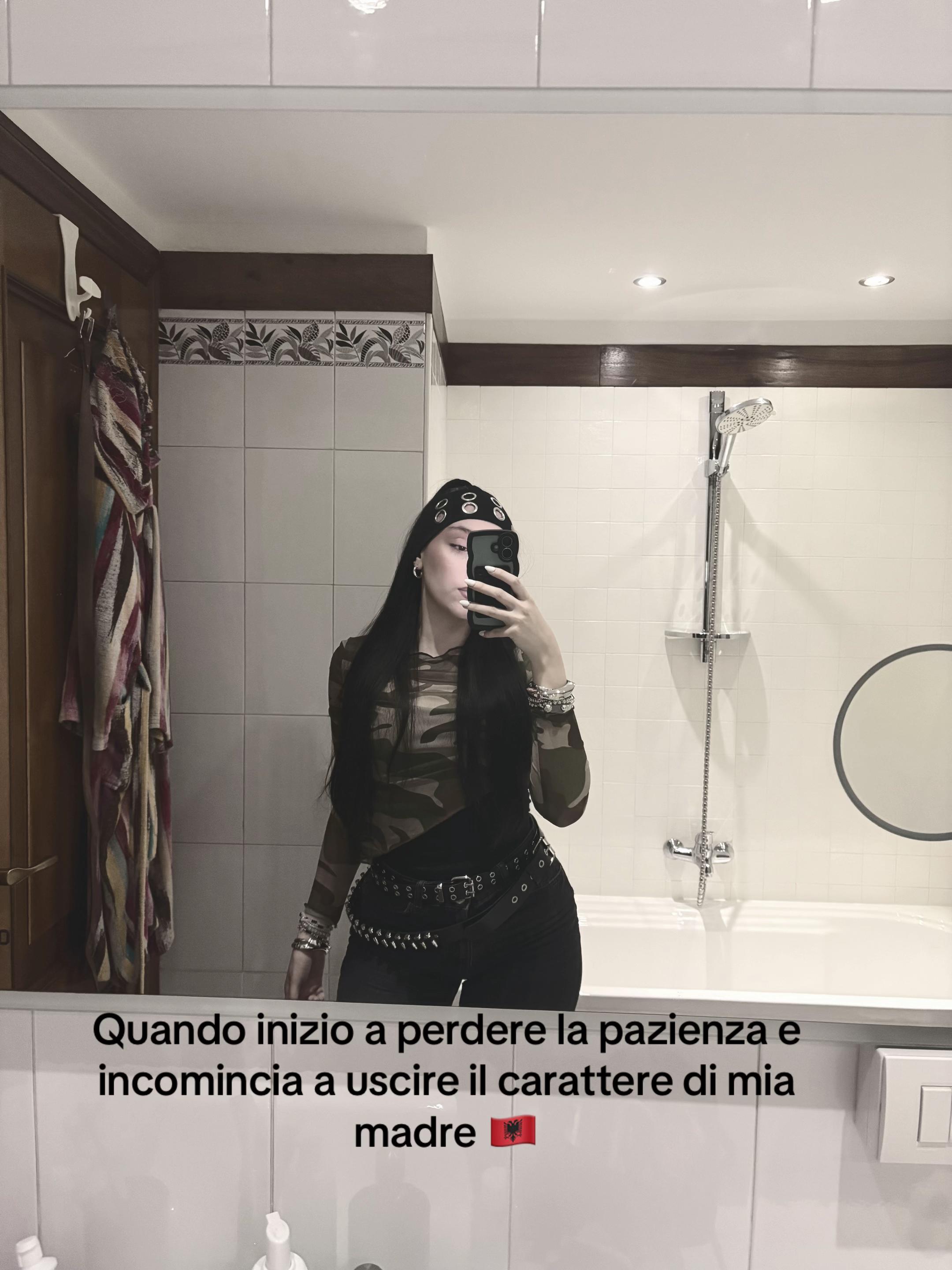 @Vittoria Cobianchi ☾