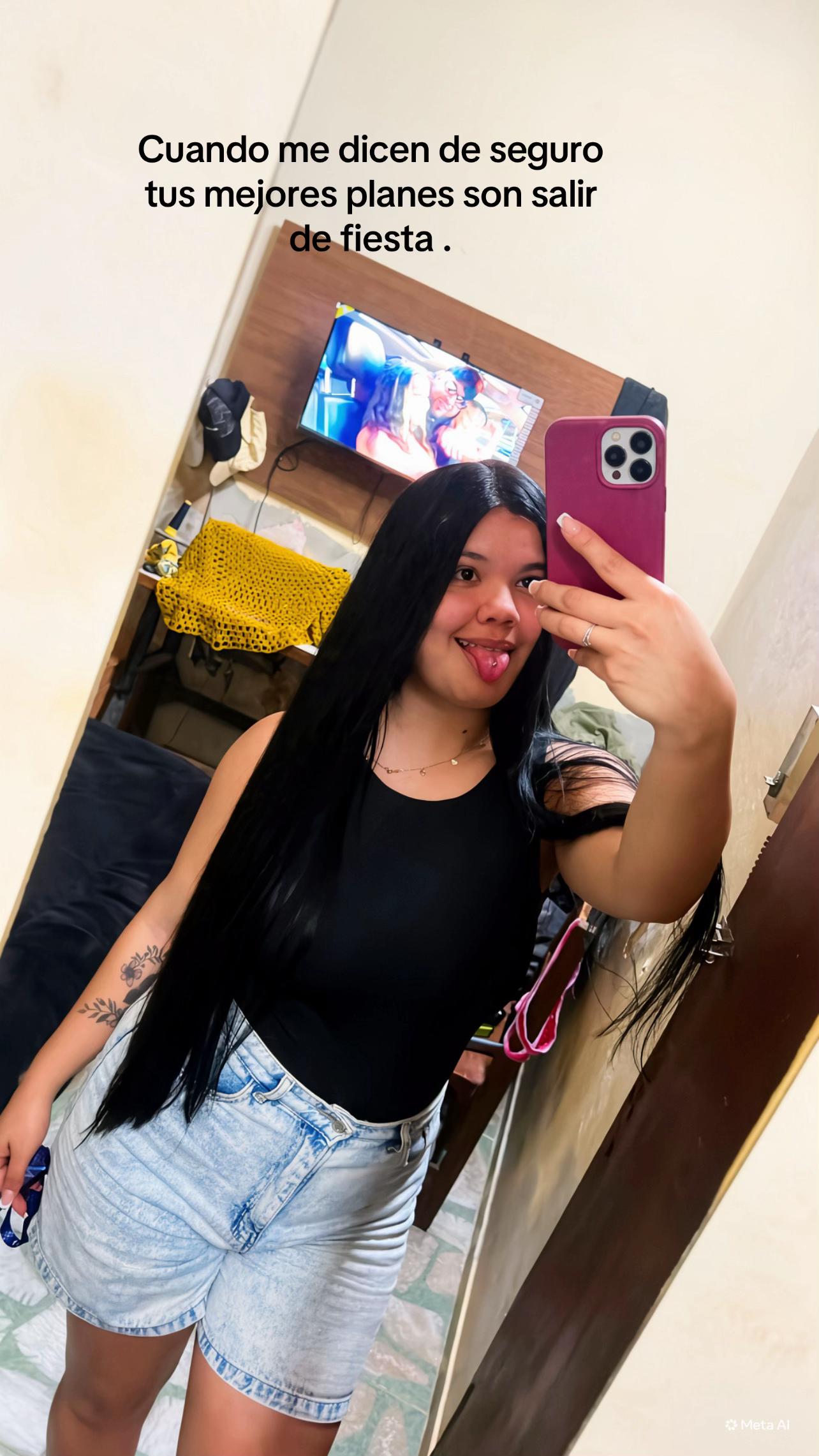 @👩🏻💕