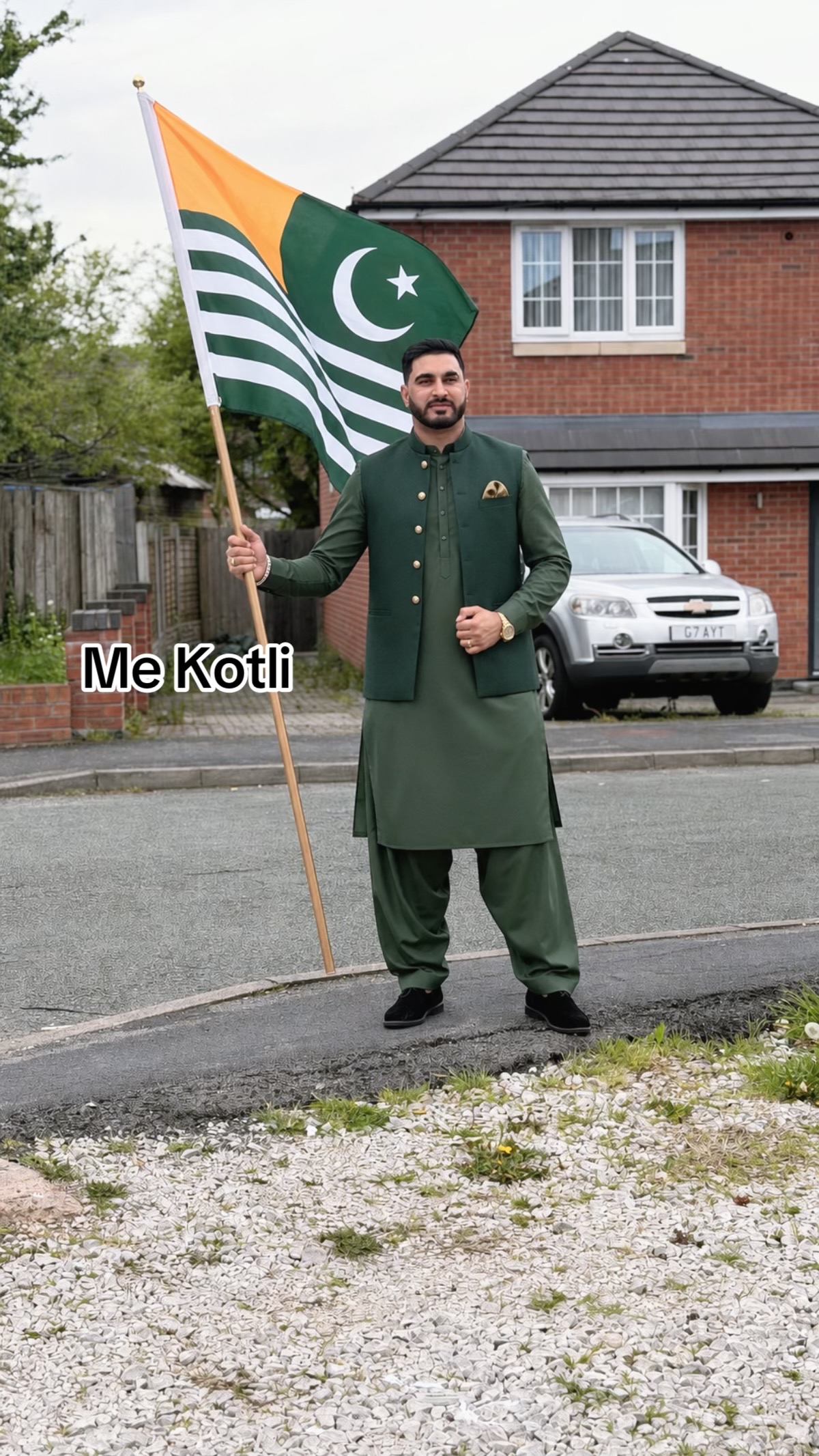 @Mu DA saR KasHm!Ri🇬🇧