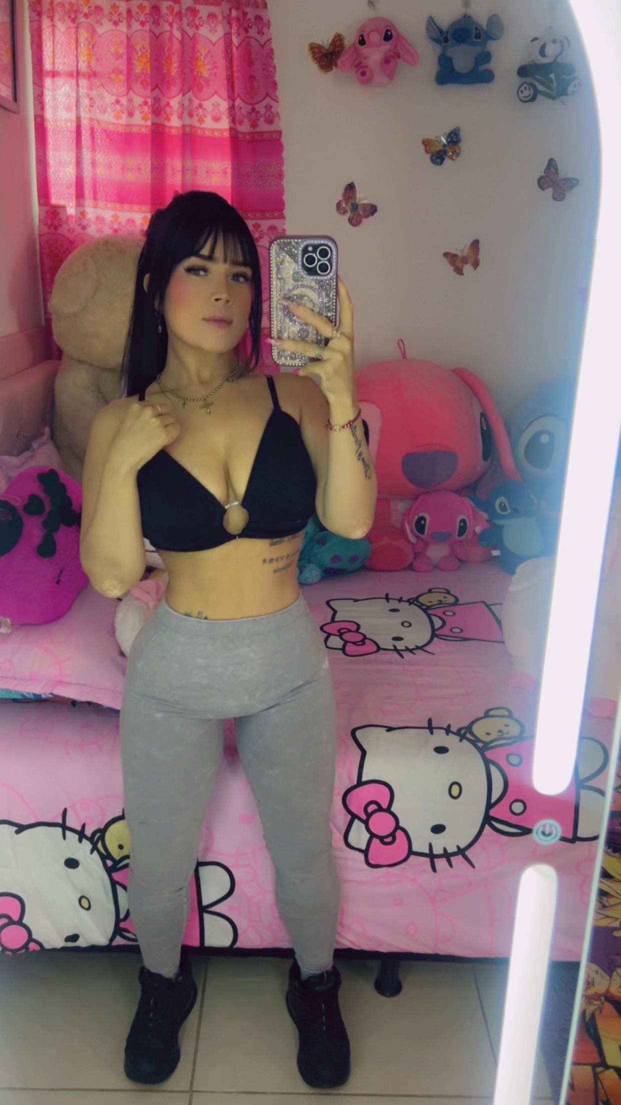 @angiiemarin25