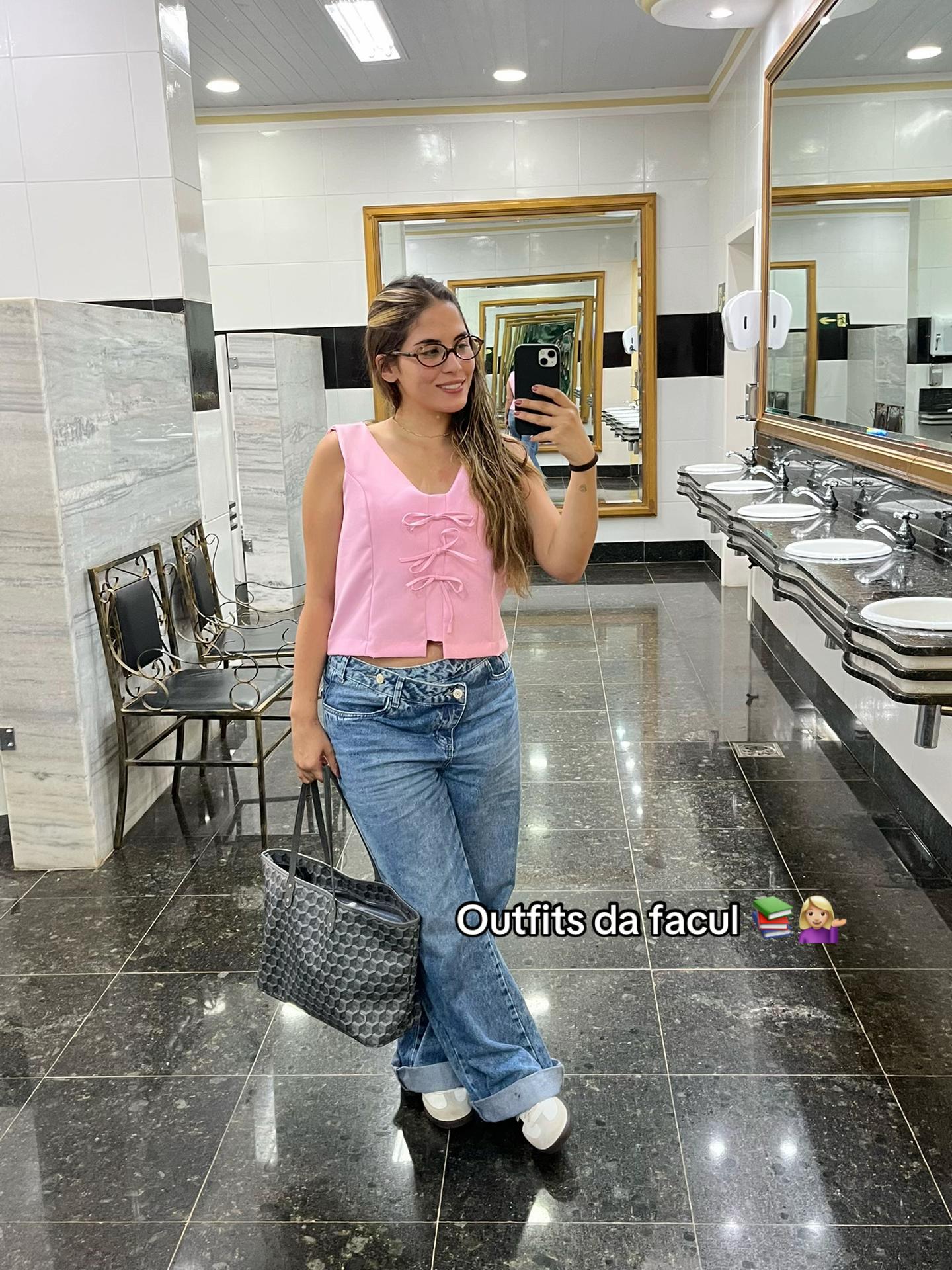 @Lavínia Lopes