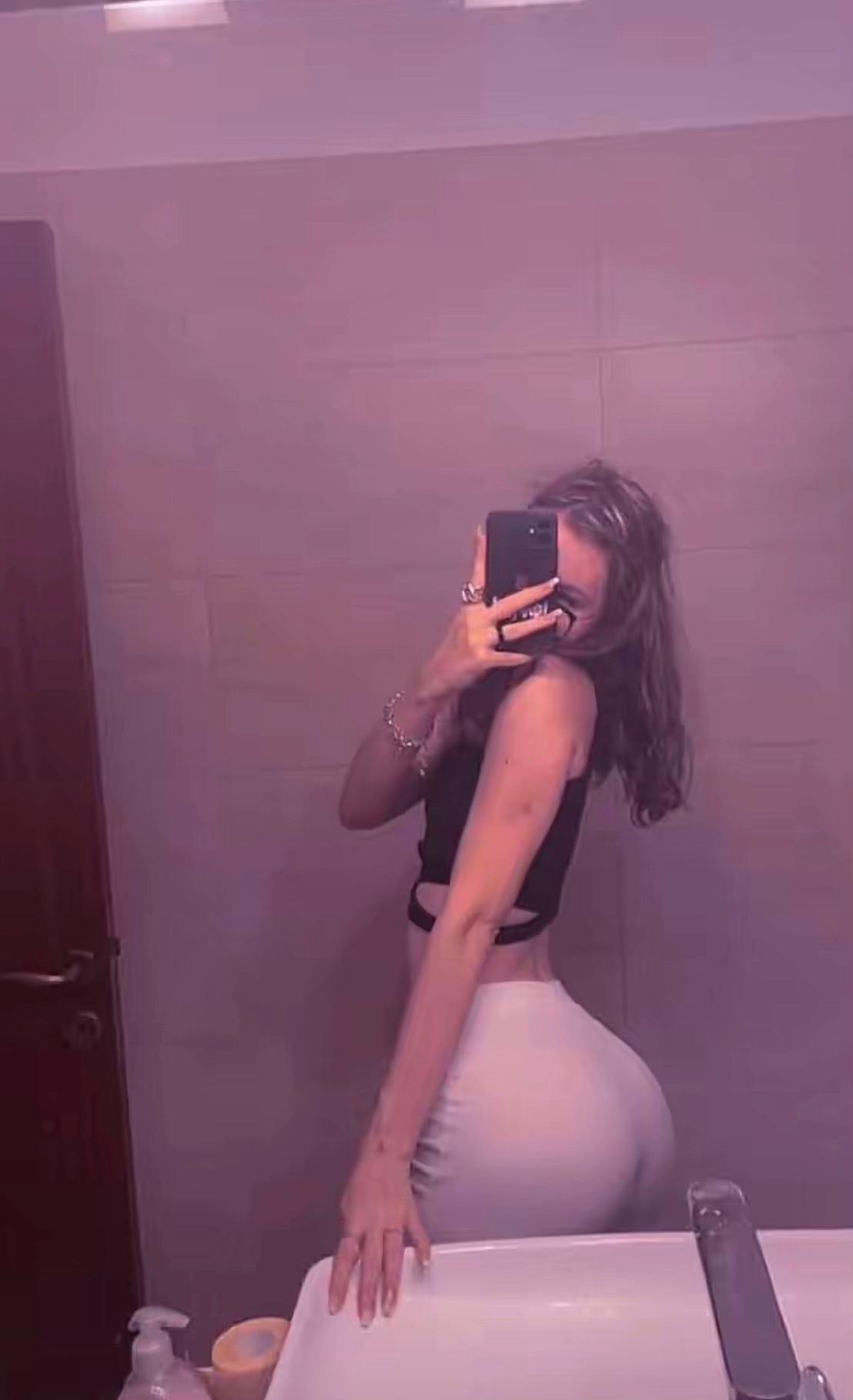 @2sexyemma