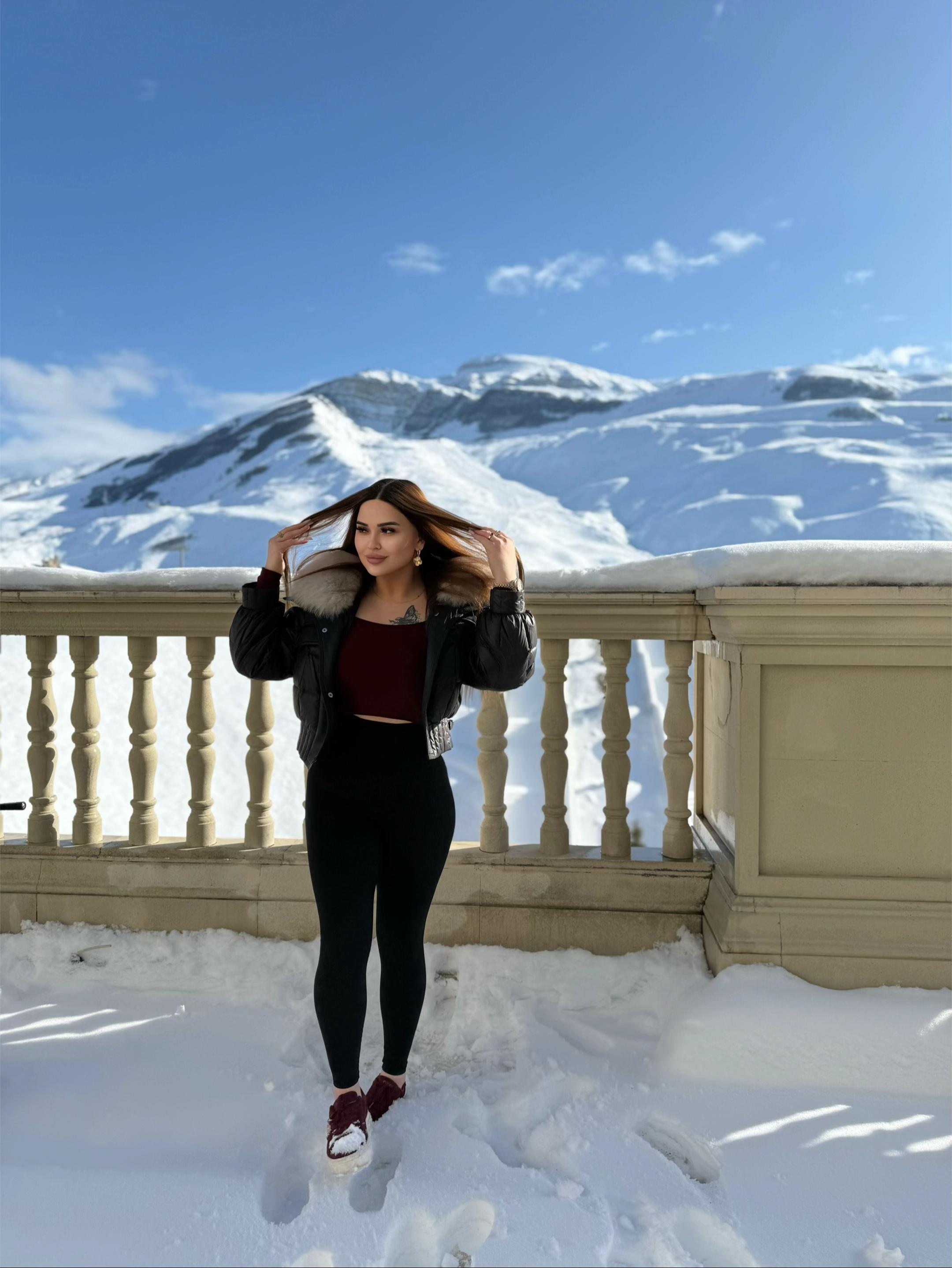 @Jalə