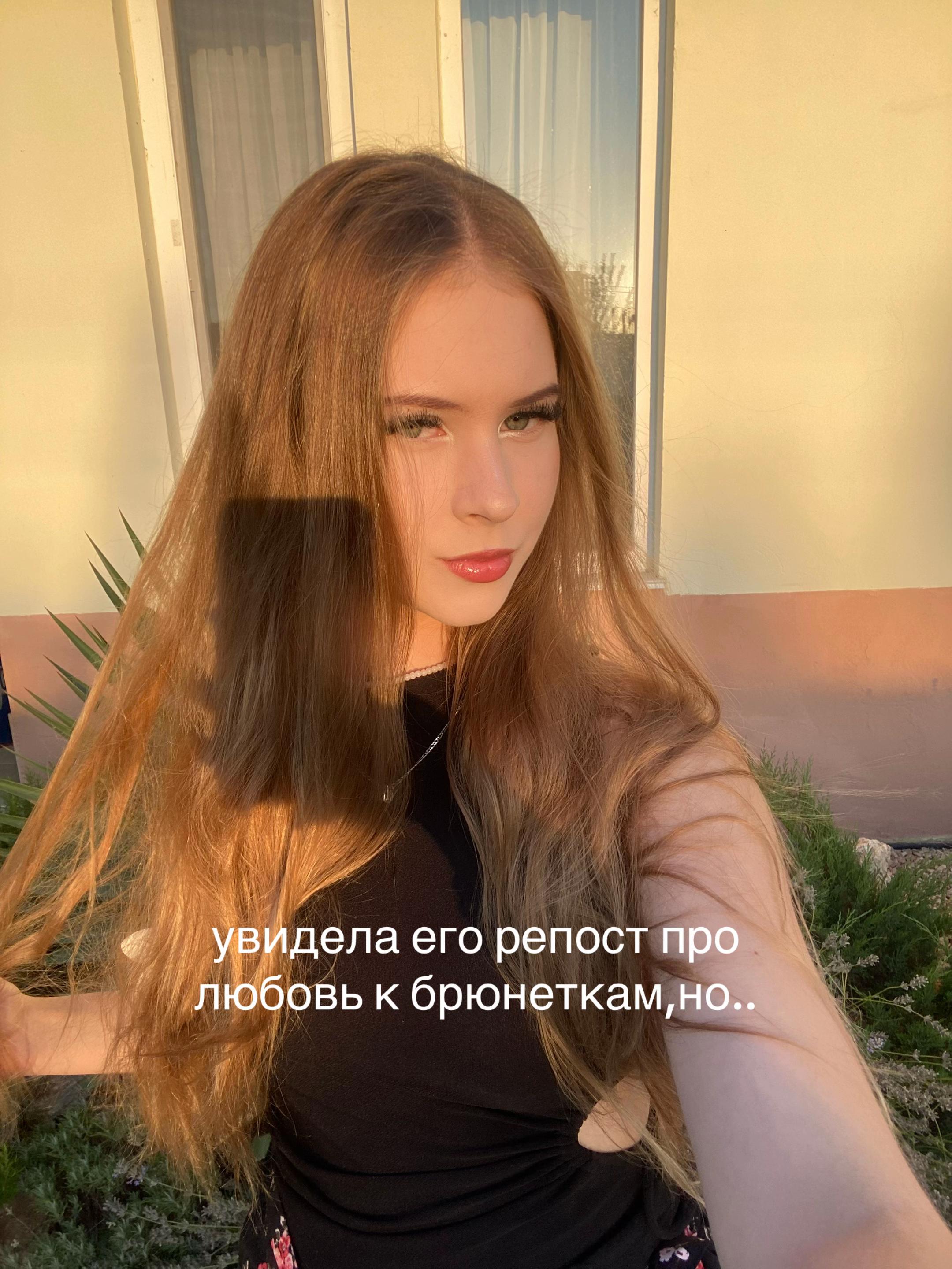 @violaa.axx