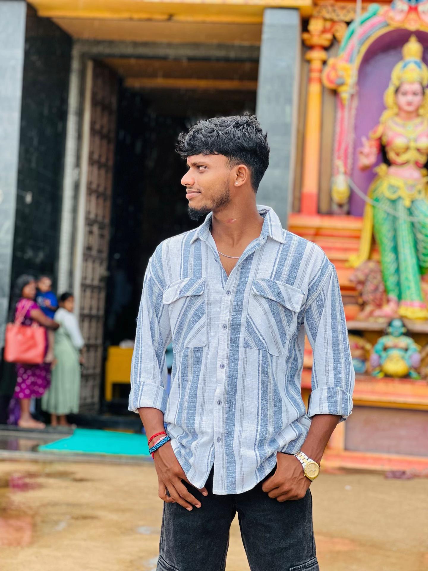 @Siva . Kajanan 👀💖