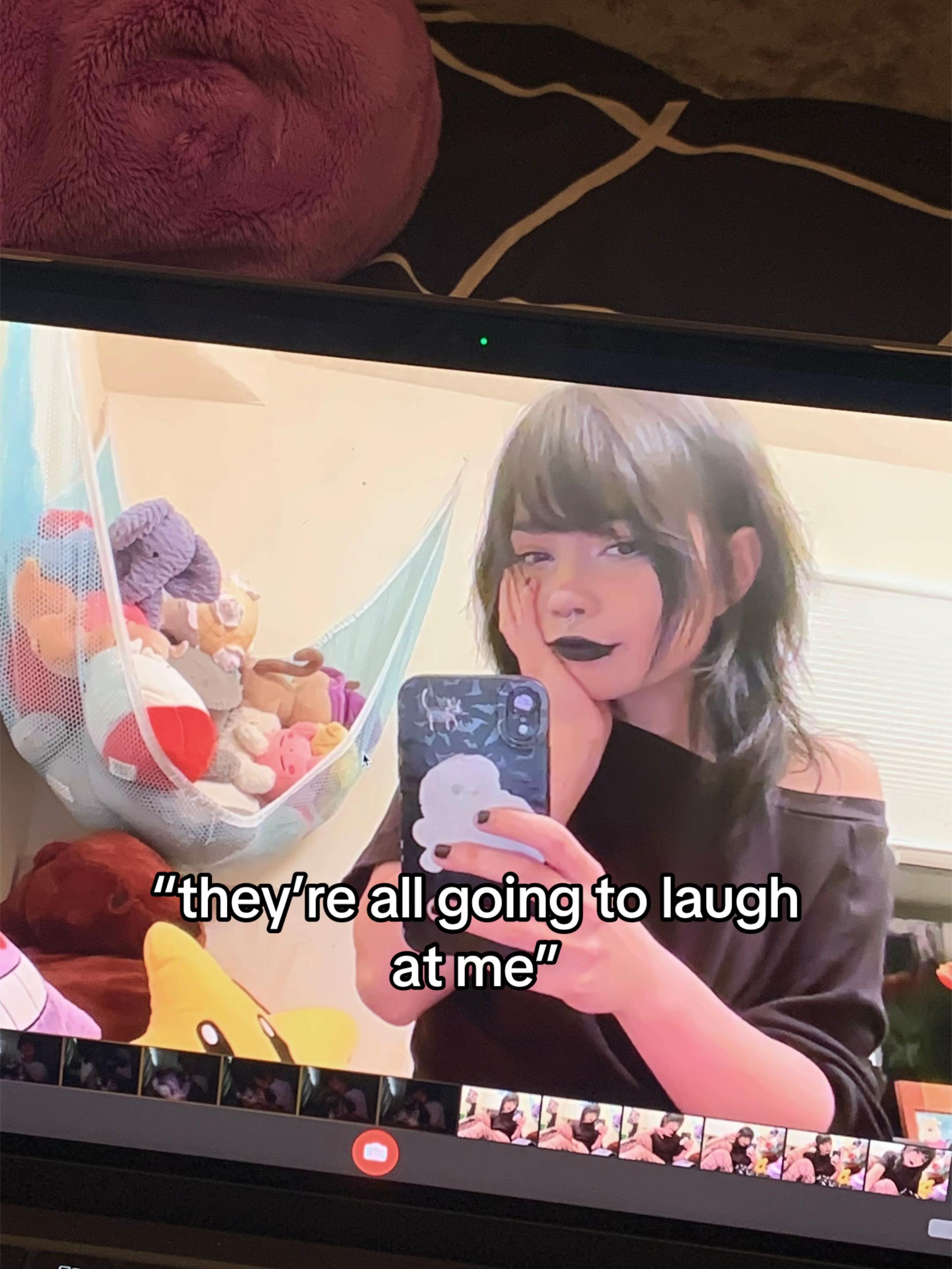 @em 🦊🐾