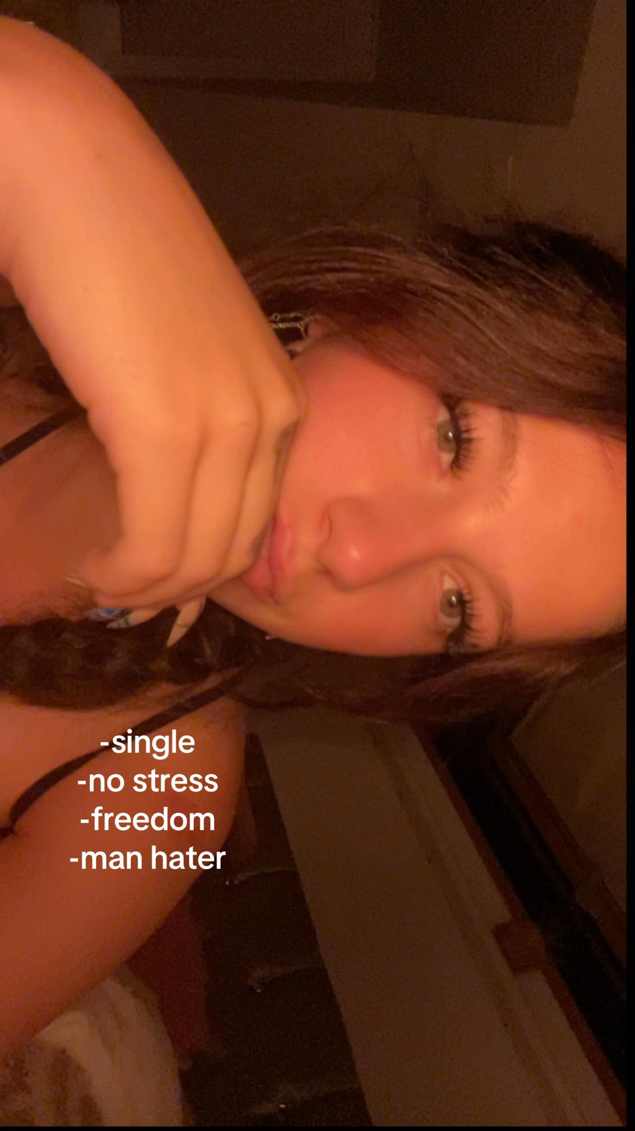 @⚜️