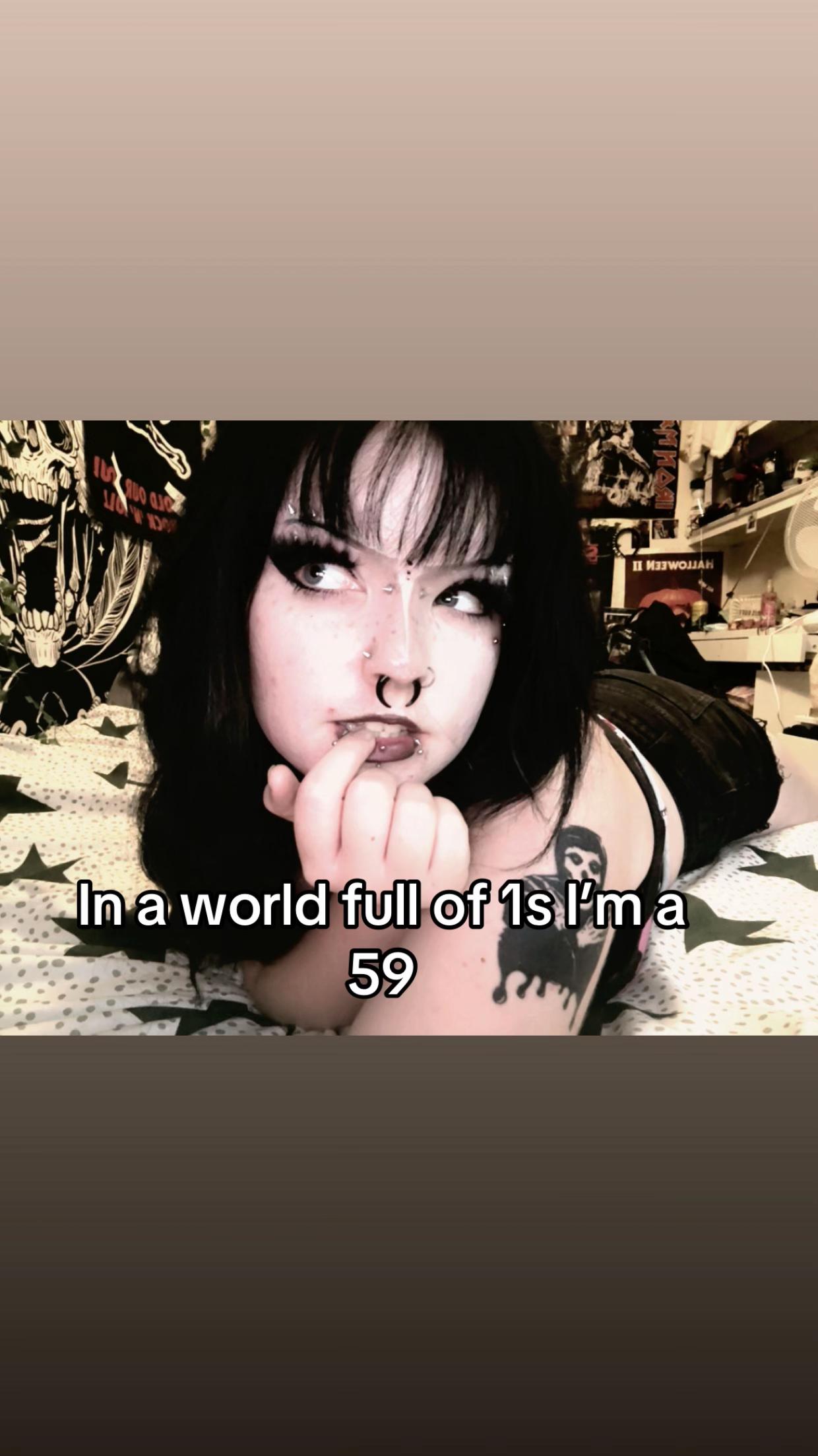 @☣︎☠︎Pheebs☠︎☣︎