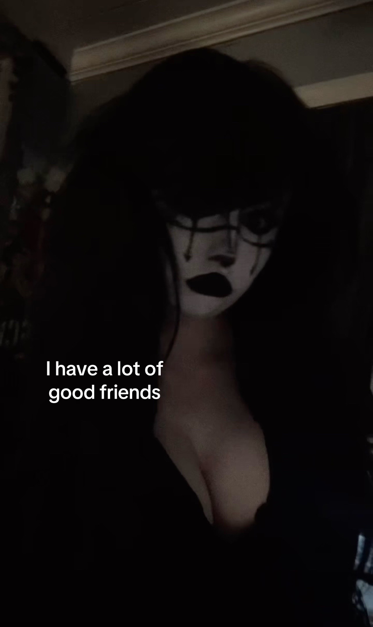 @🦇🖤🧿~ 𝒁𝒖𝒛𝒖 ~🧿🖤🦇