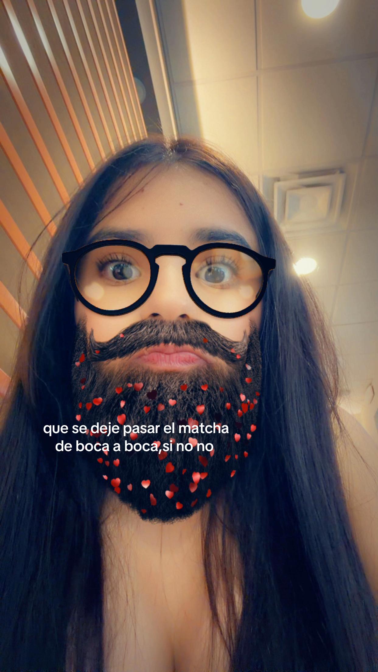 @🥐