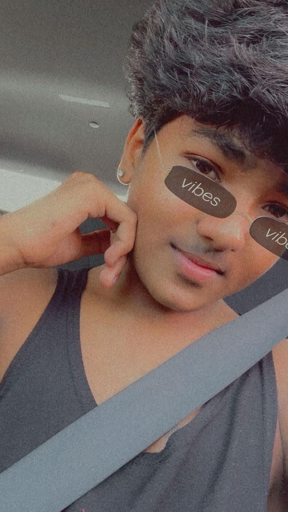 @😊Sᴍɪʟᴇ Kɪʟʟᴇʀ🇨🇦