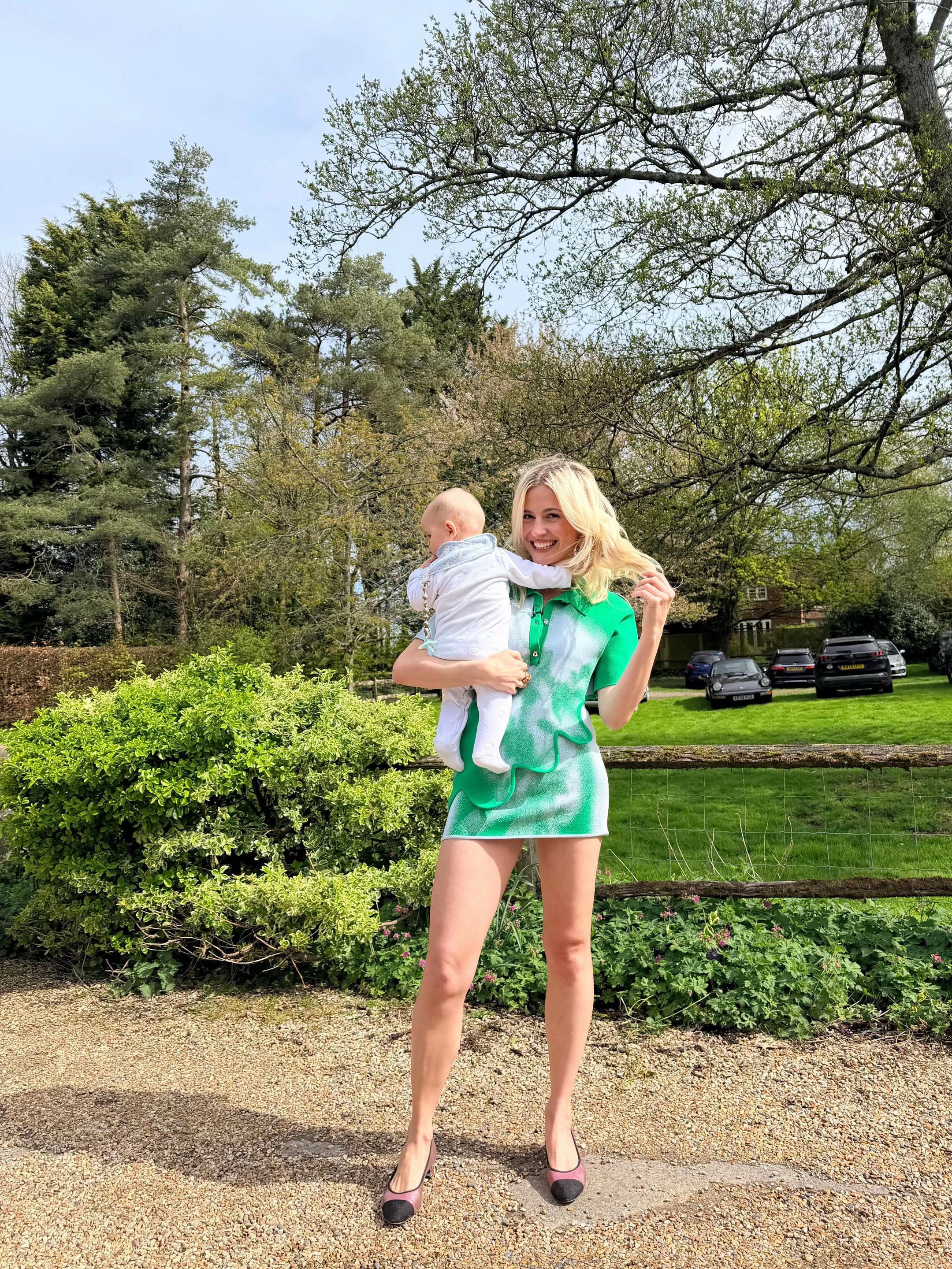 @PixieLott