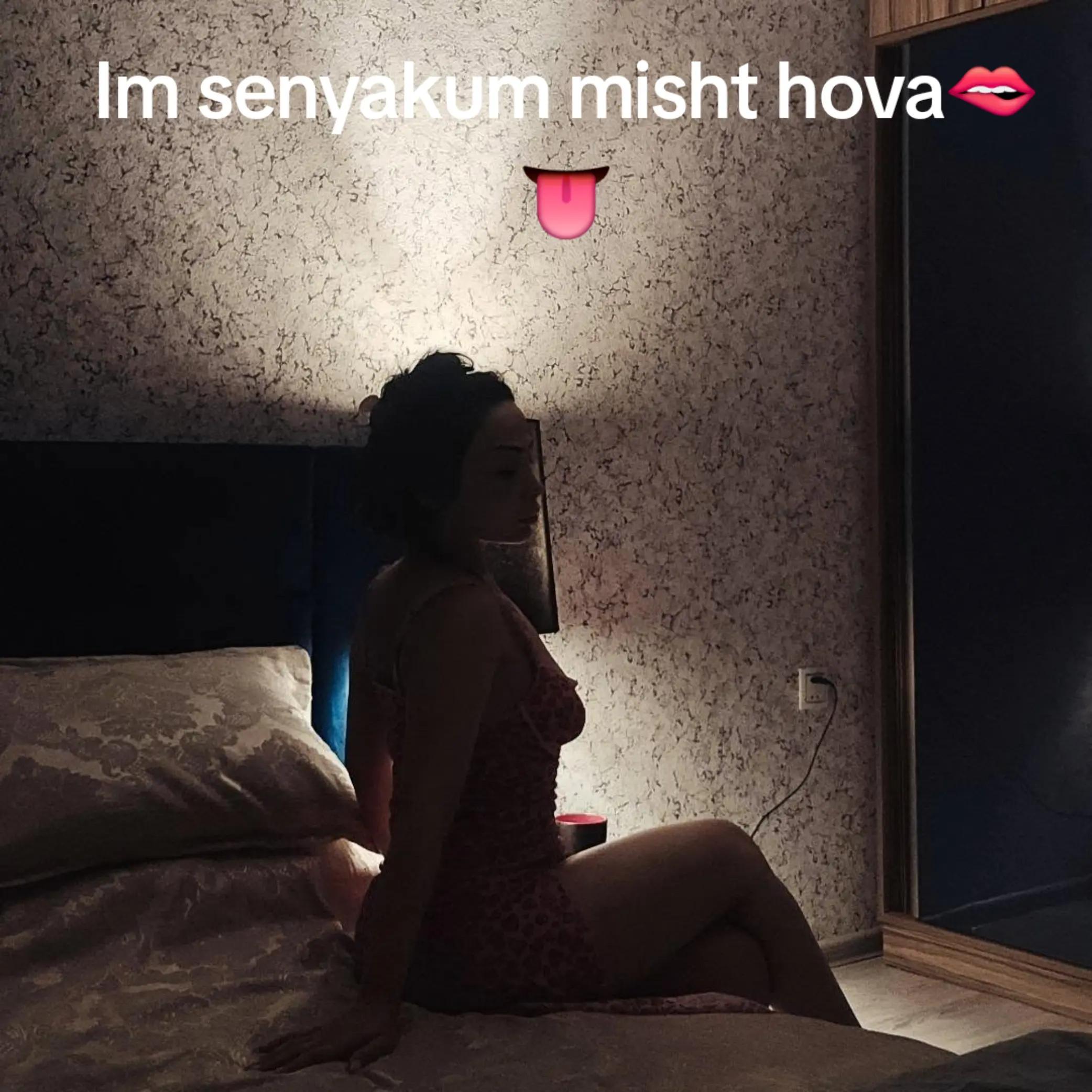 @Karine