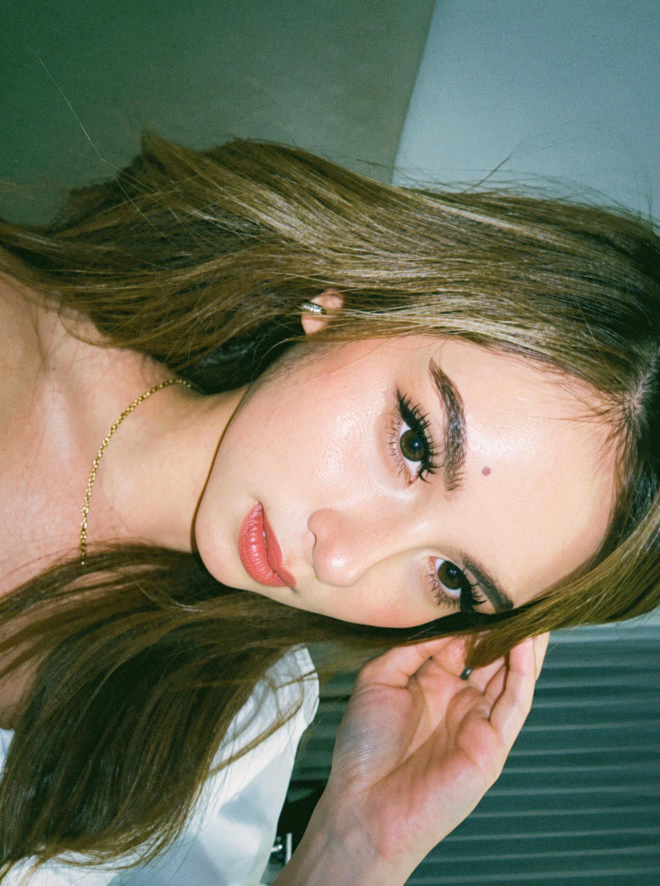 @@itsjulieanne_ on Instagram