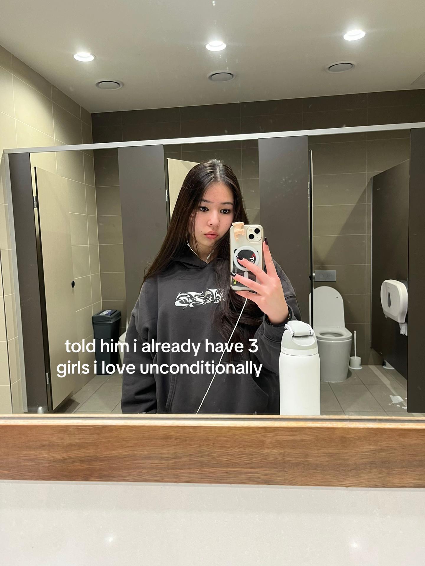 @️