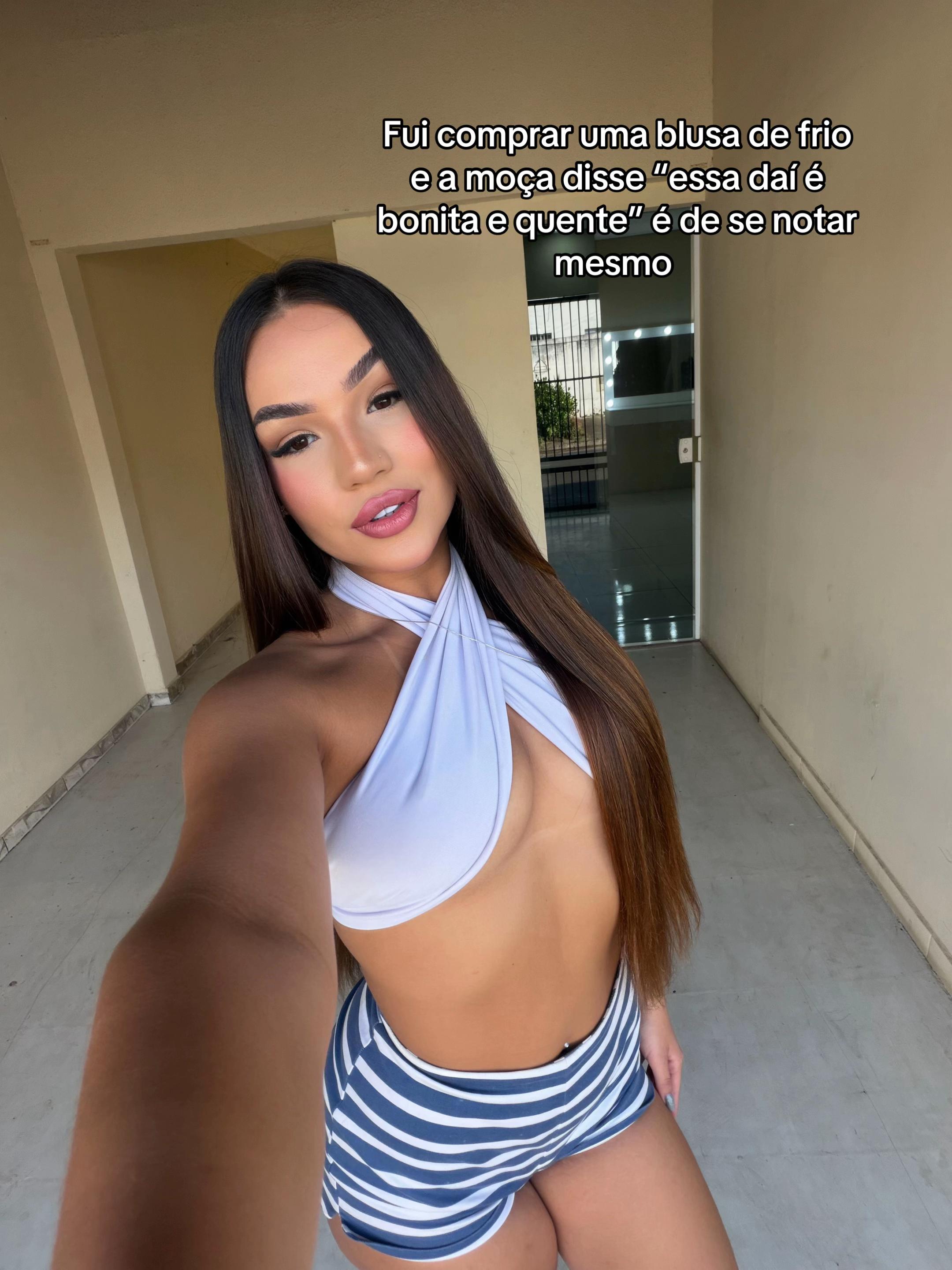 @Laura Melo