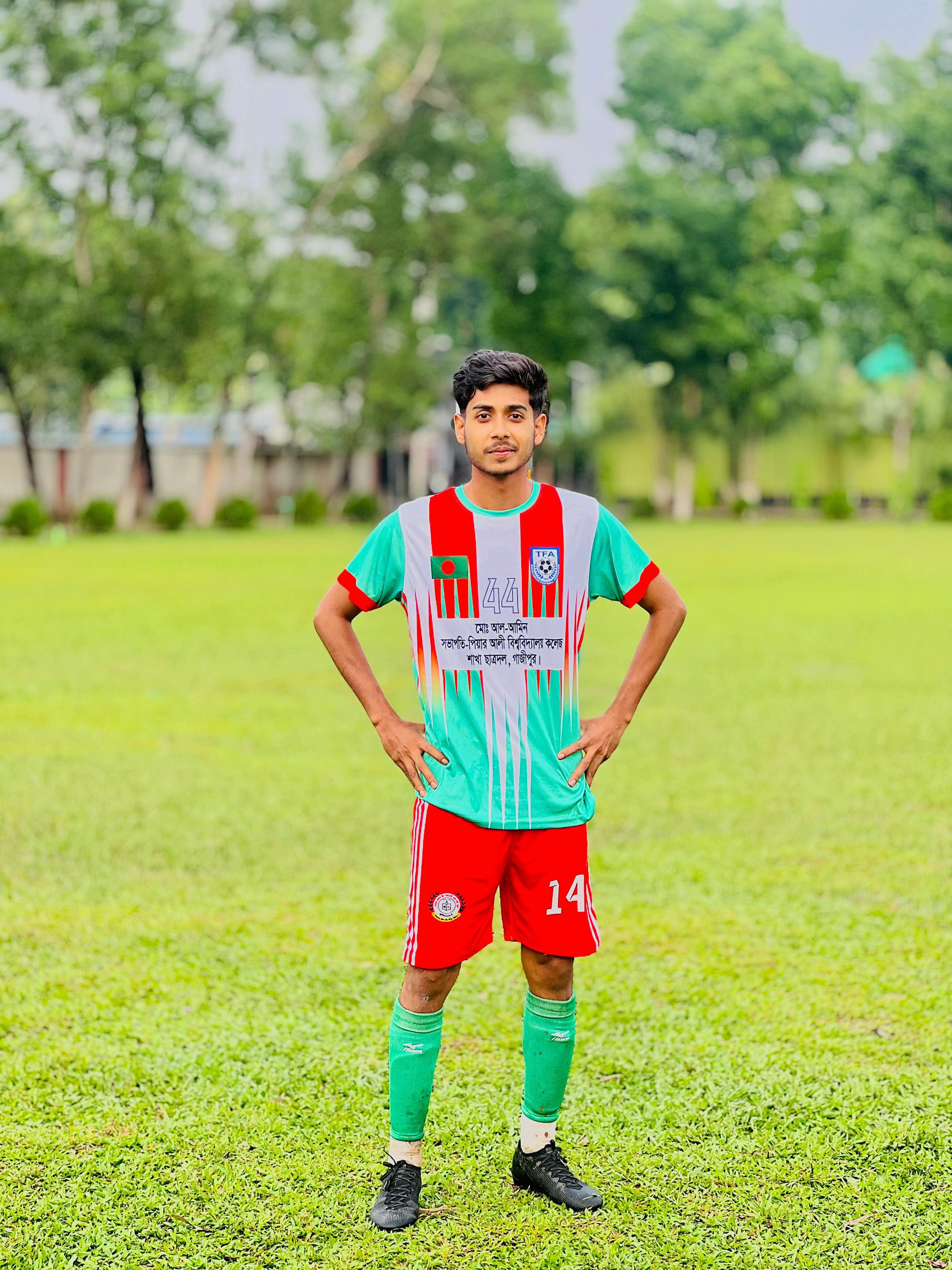 @Razuan__44
