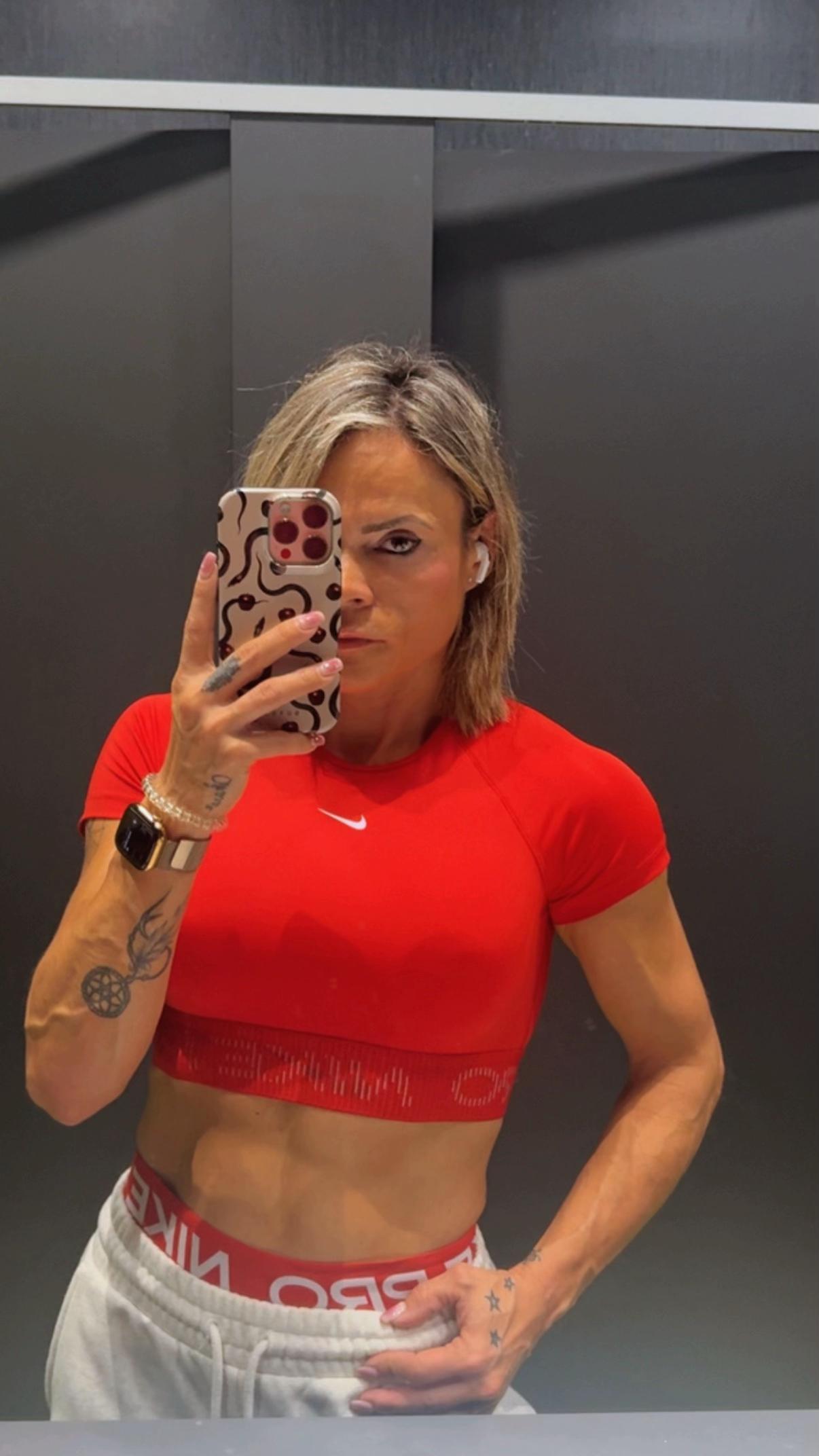 @Charologa