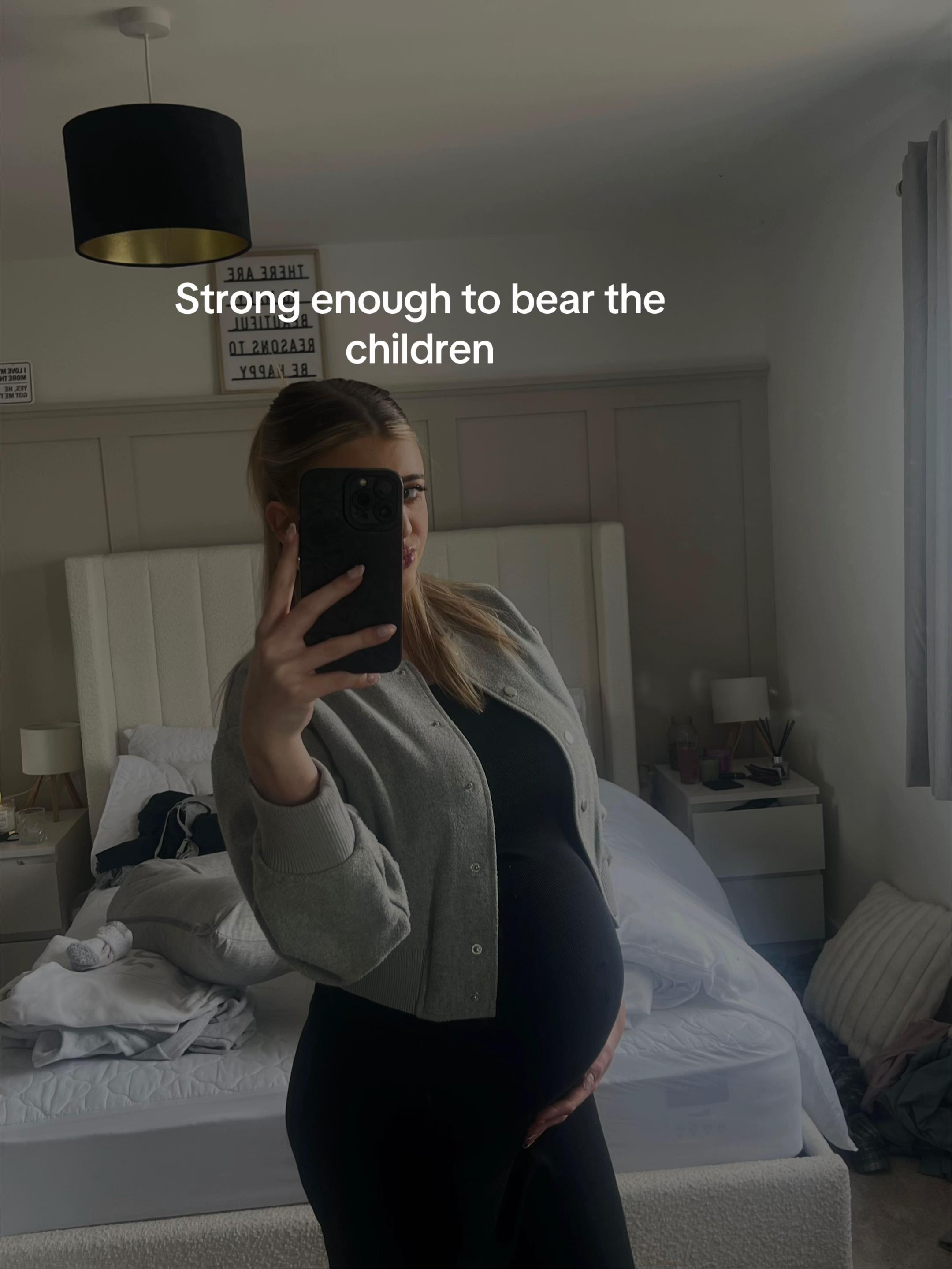 @lucybennett☁️