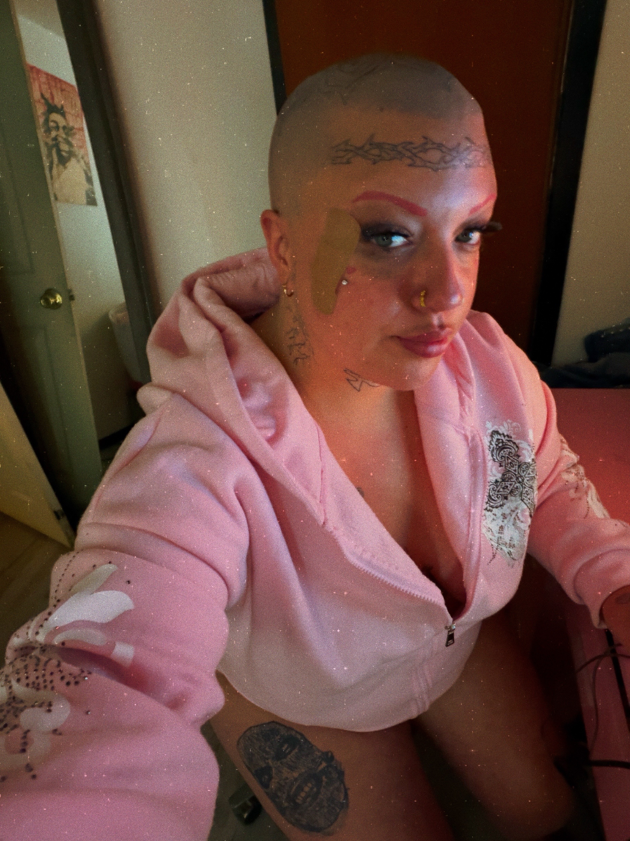 @guurrlnextdoor