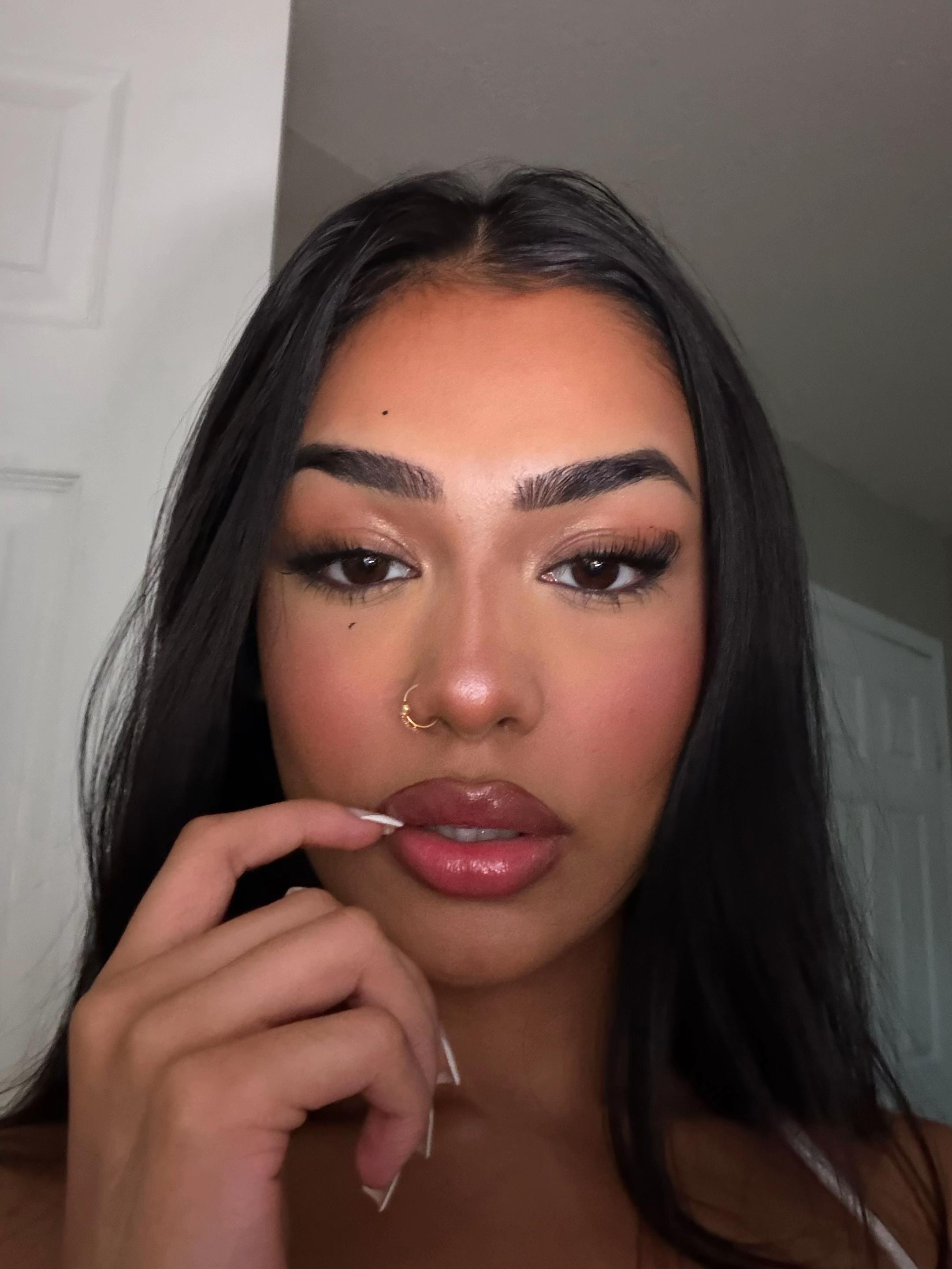 @Divya 🫧