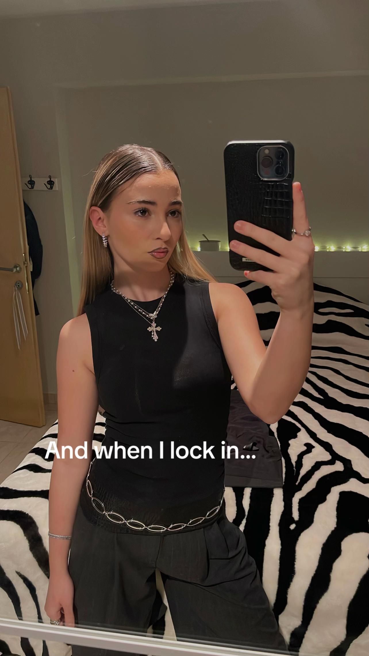 @Nefeli