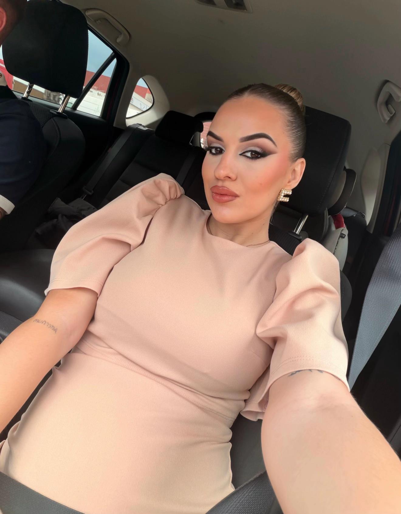@Emmanuela🧿