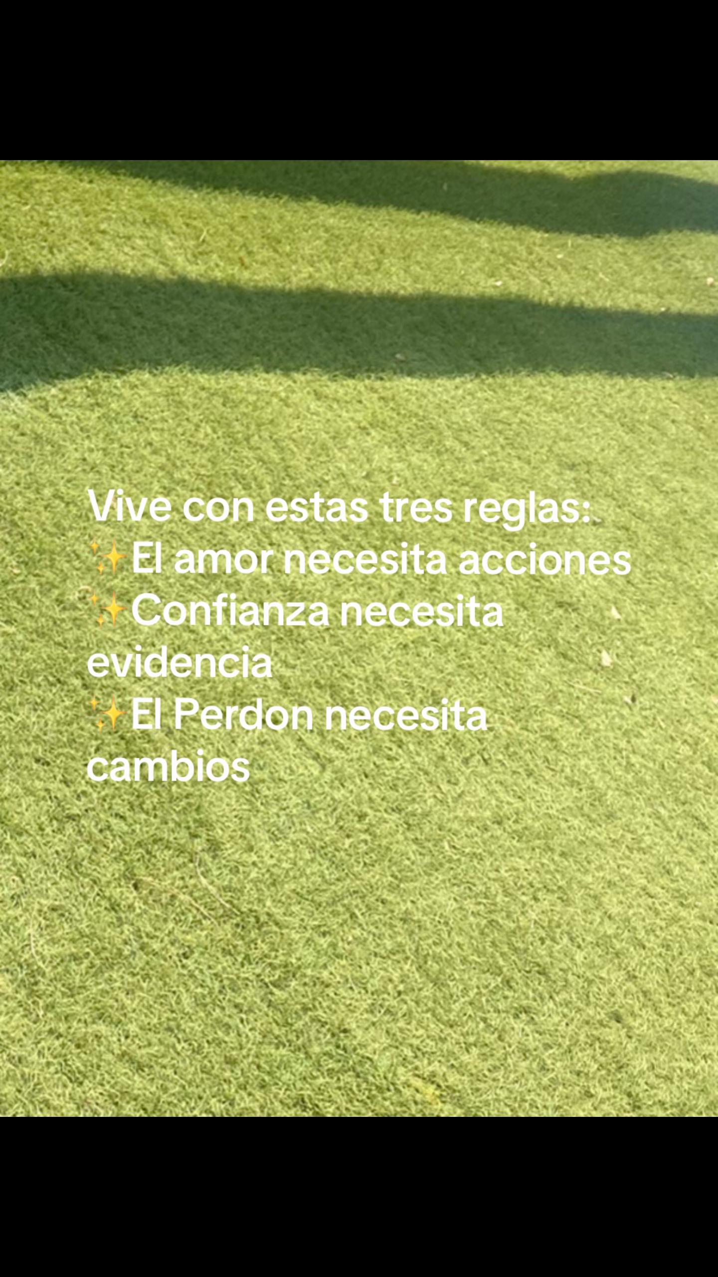 @Is a Genia