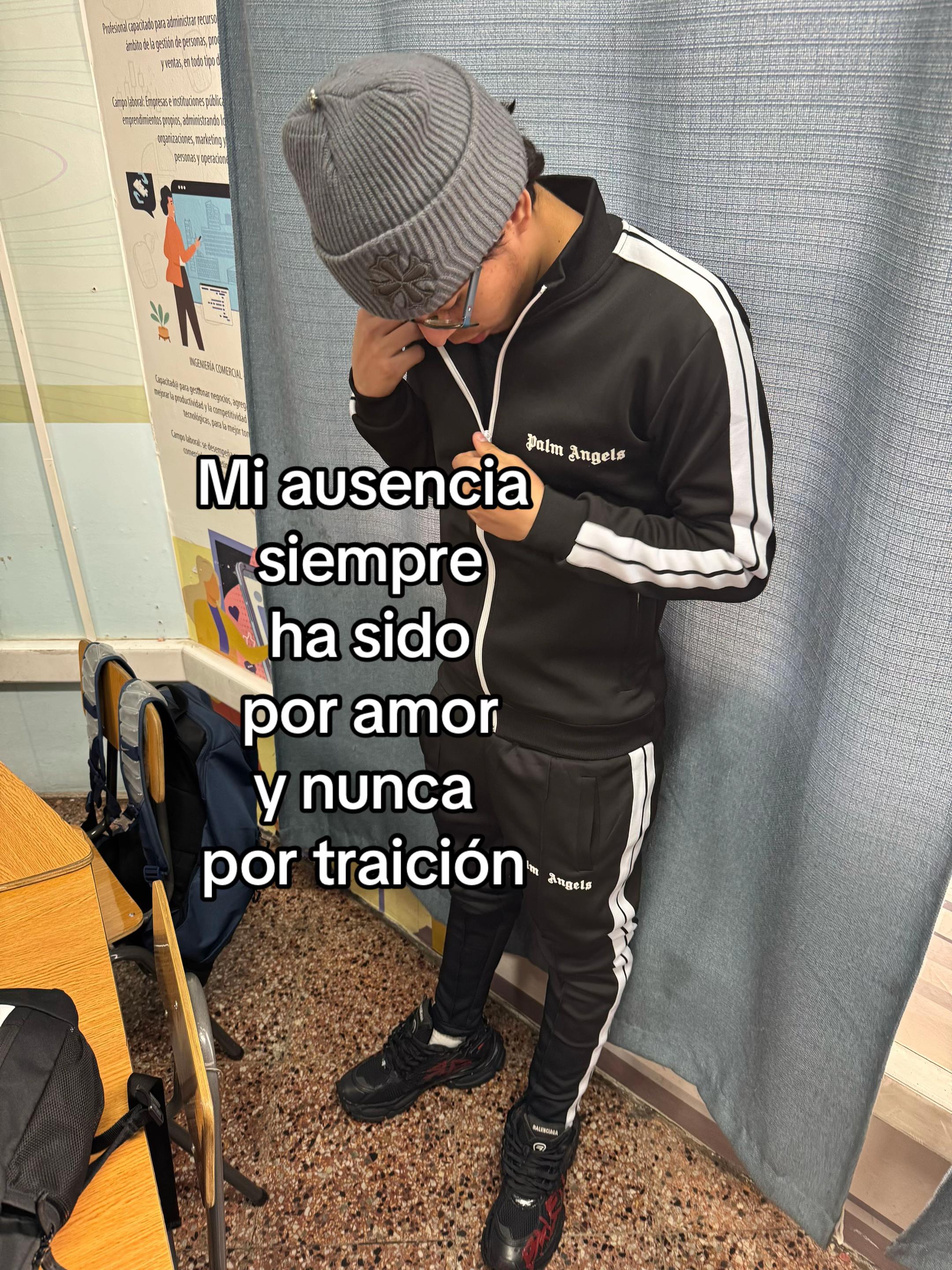 @𝓙