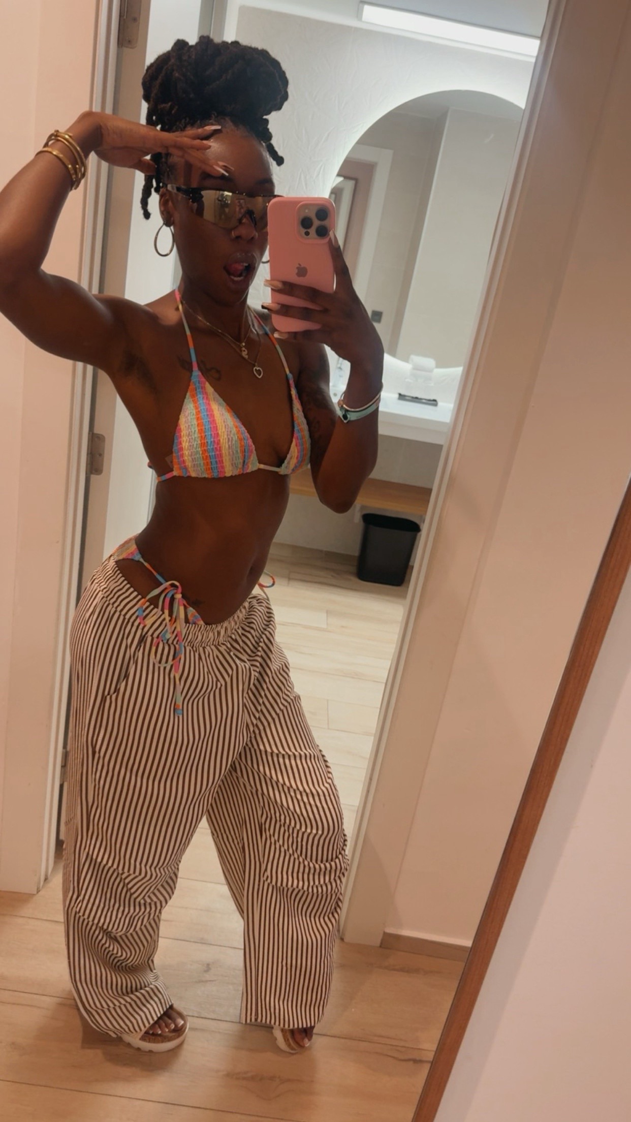 @THESimoneMonique