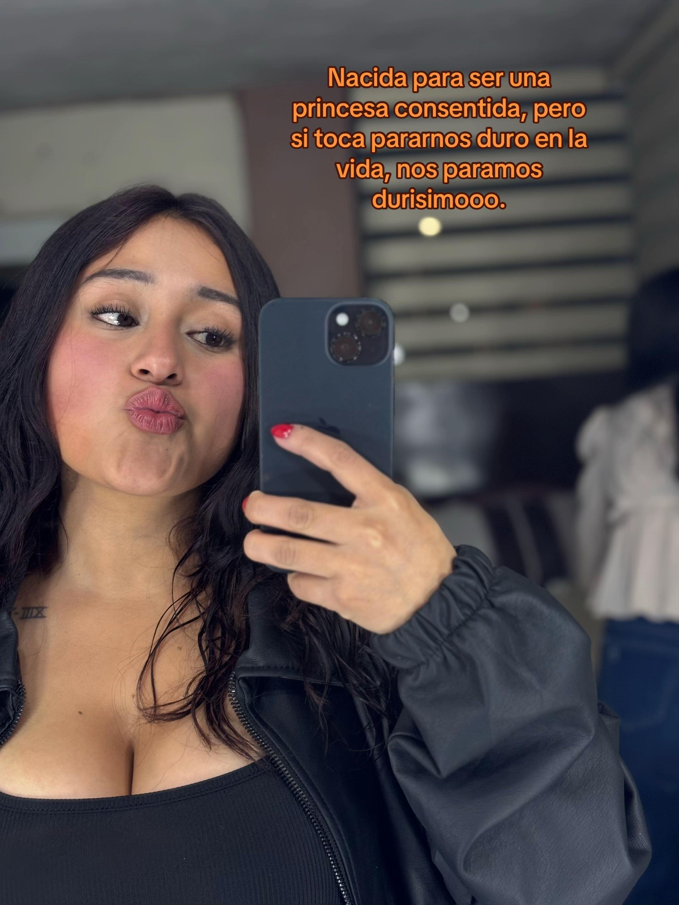 @Geminisita ✨