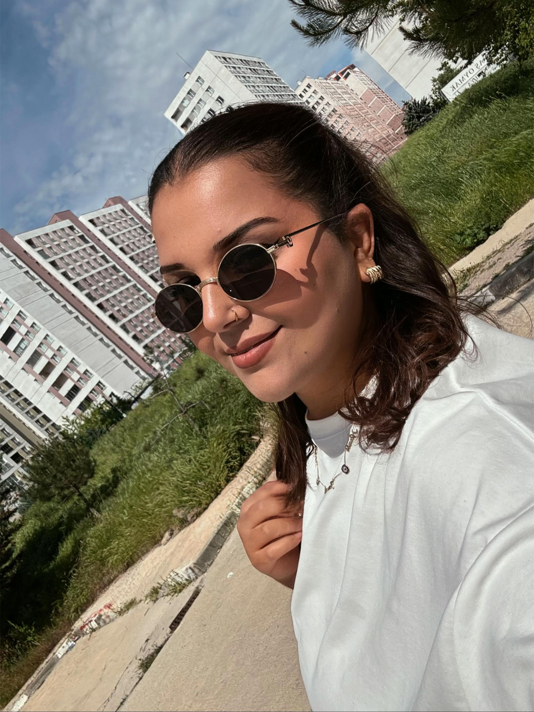 @Nazlı Anayurt