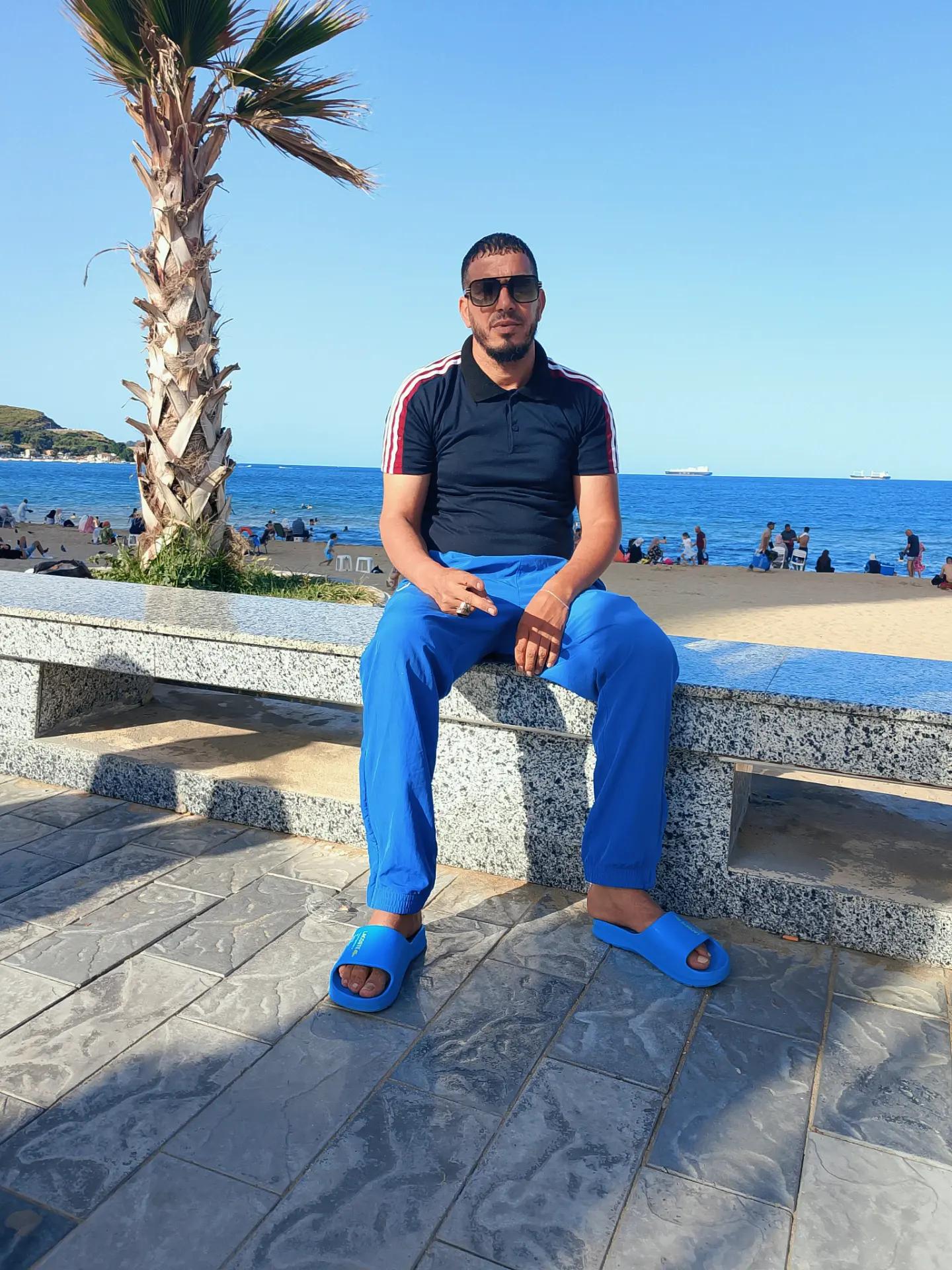 @جمال ناصري